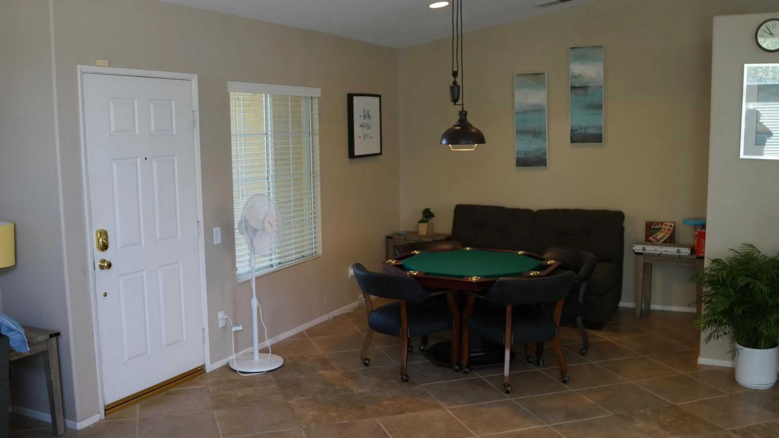Living room in 3 bedroom house with Private Pool, Spa&Golf Course!