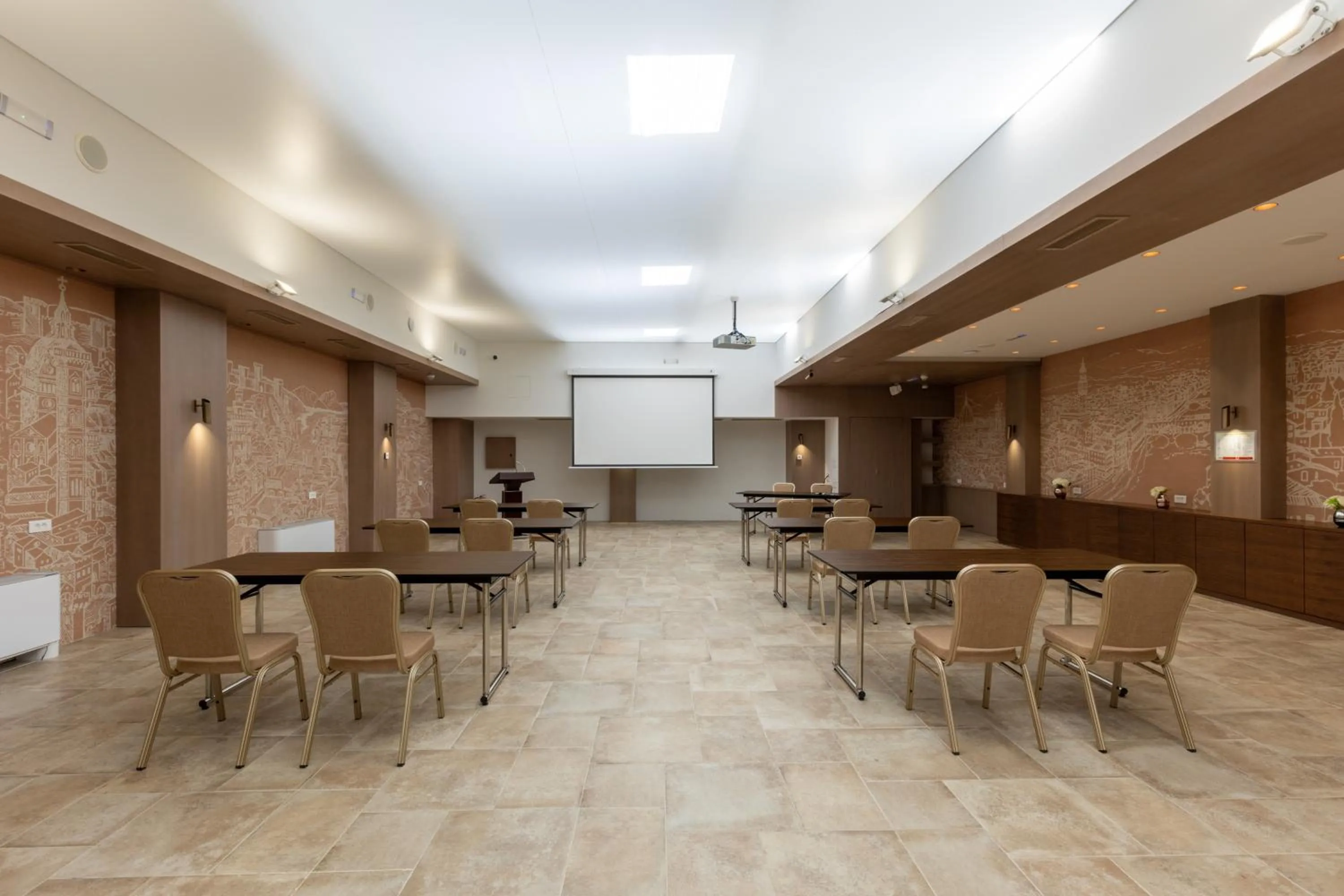 Business facilities in Hotel Sunce