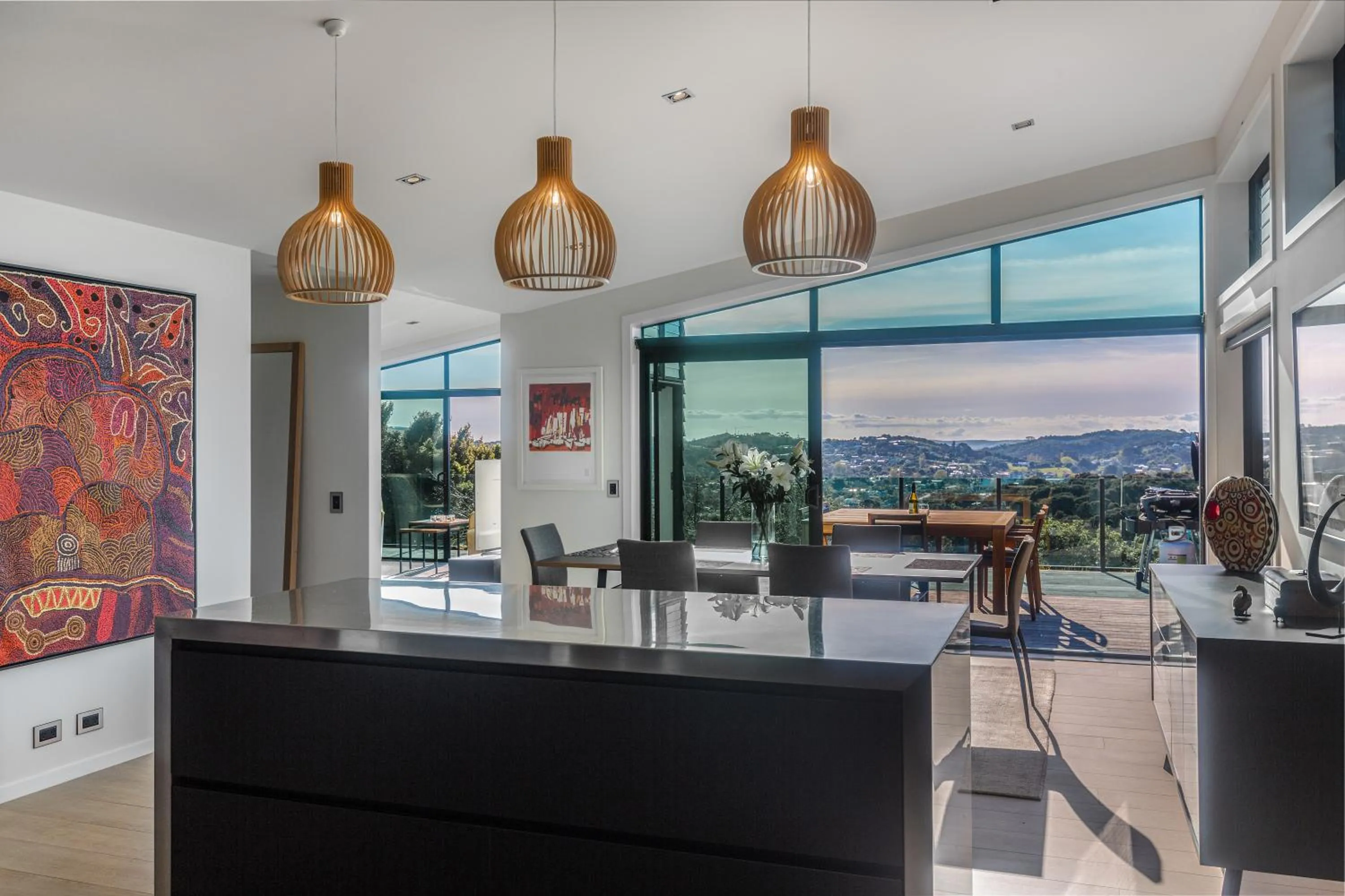 Taonga with Sea Views by Waiheke Unlimited