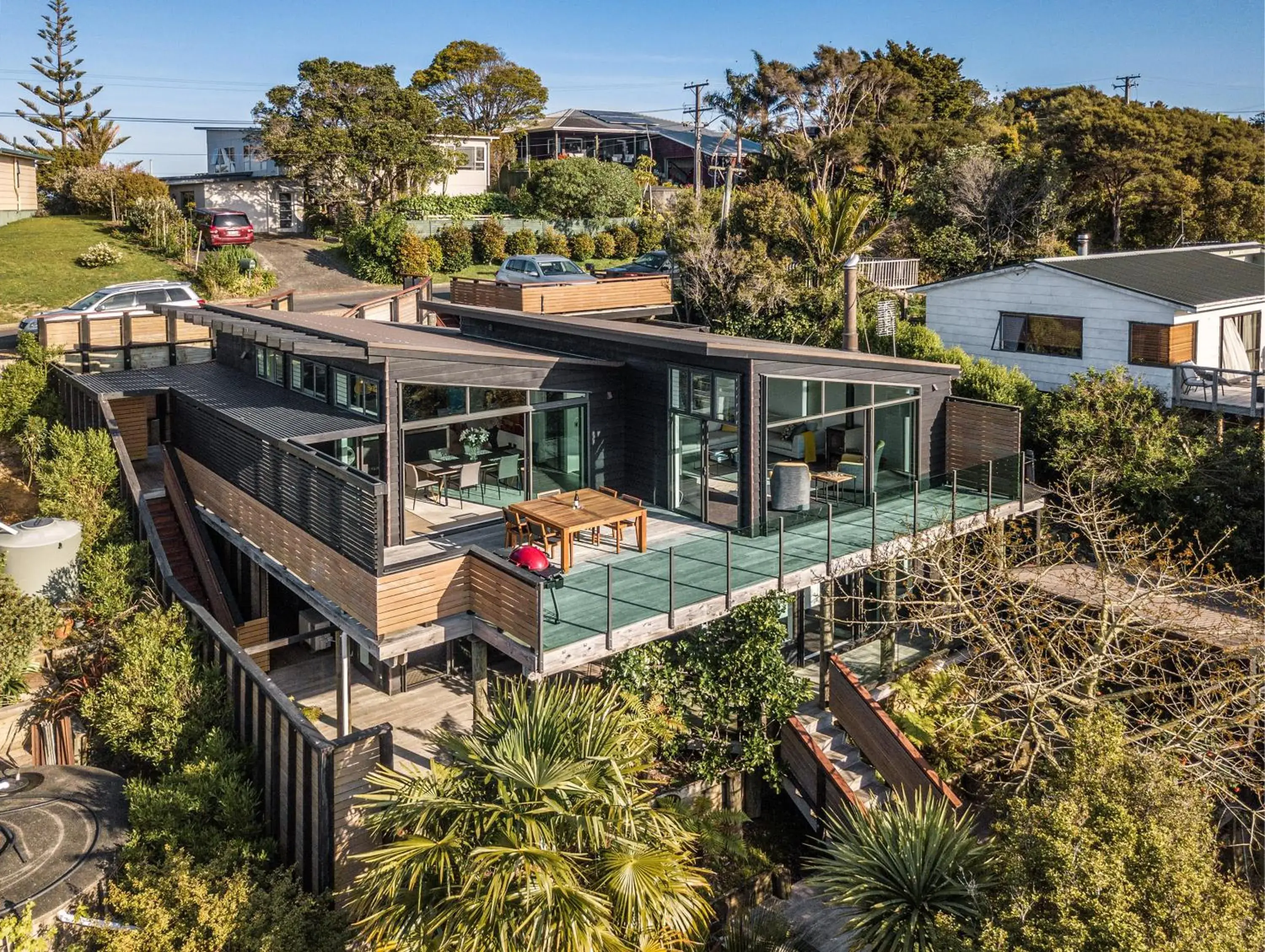 Taonga with Sea Views by Waiheke Unlimited Taonga with Sea Views by Waiheke Unlimited