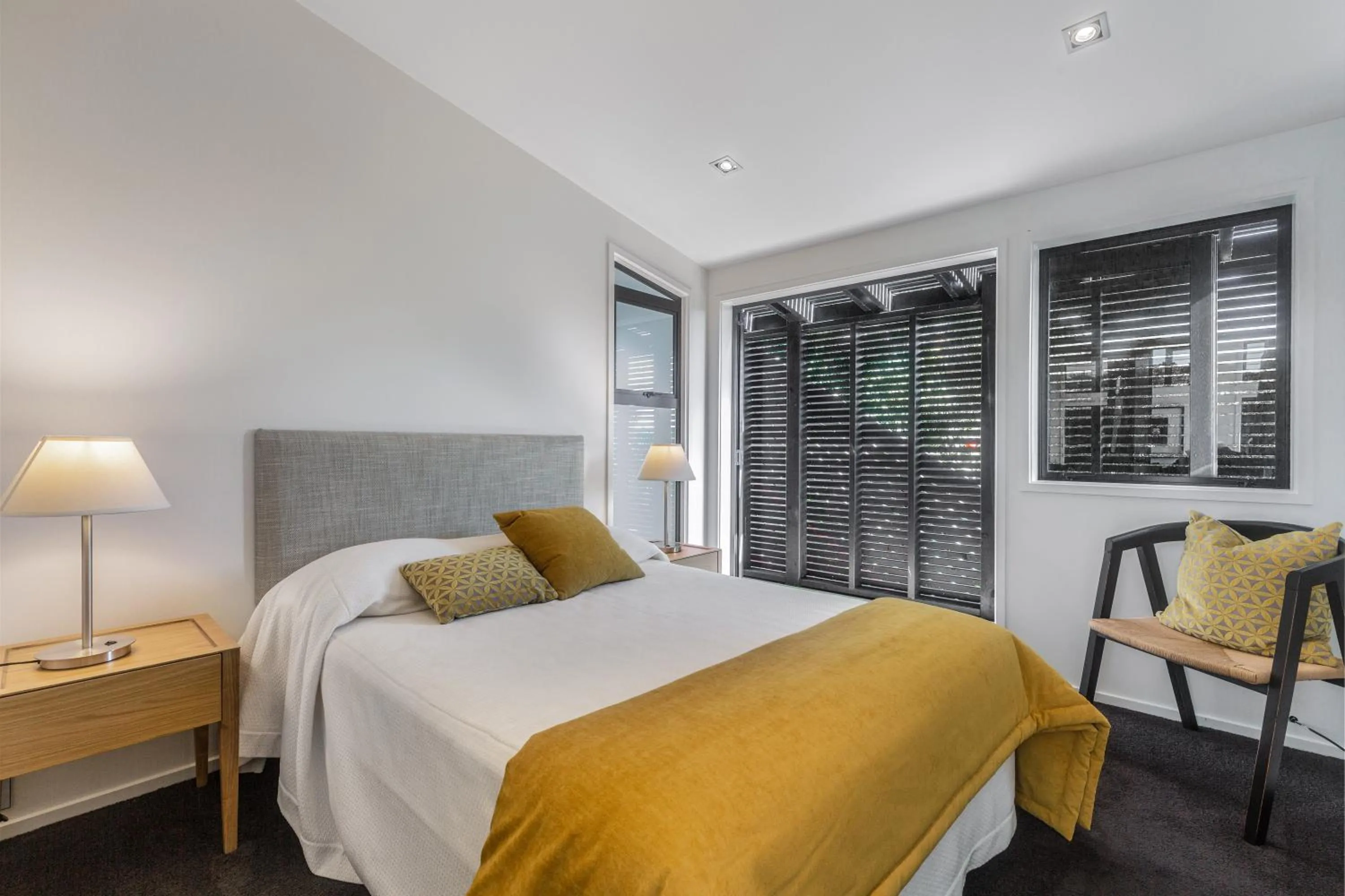 Bed in Taonga with Sea Views by Waiheke Unlimited