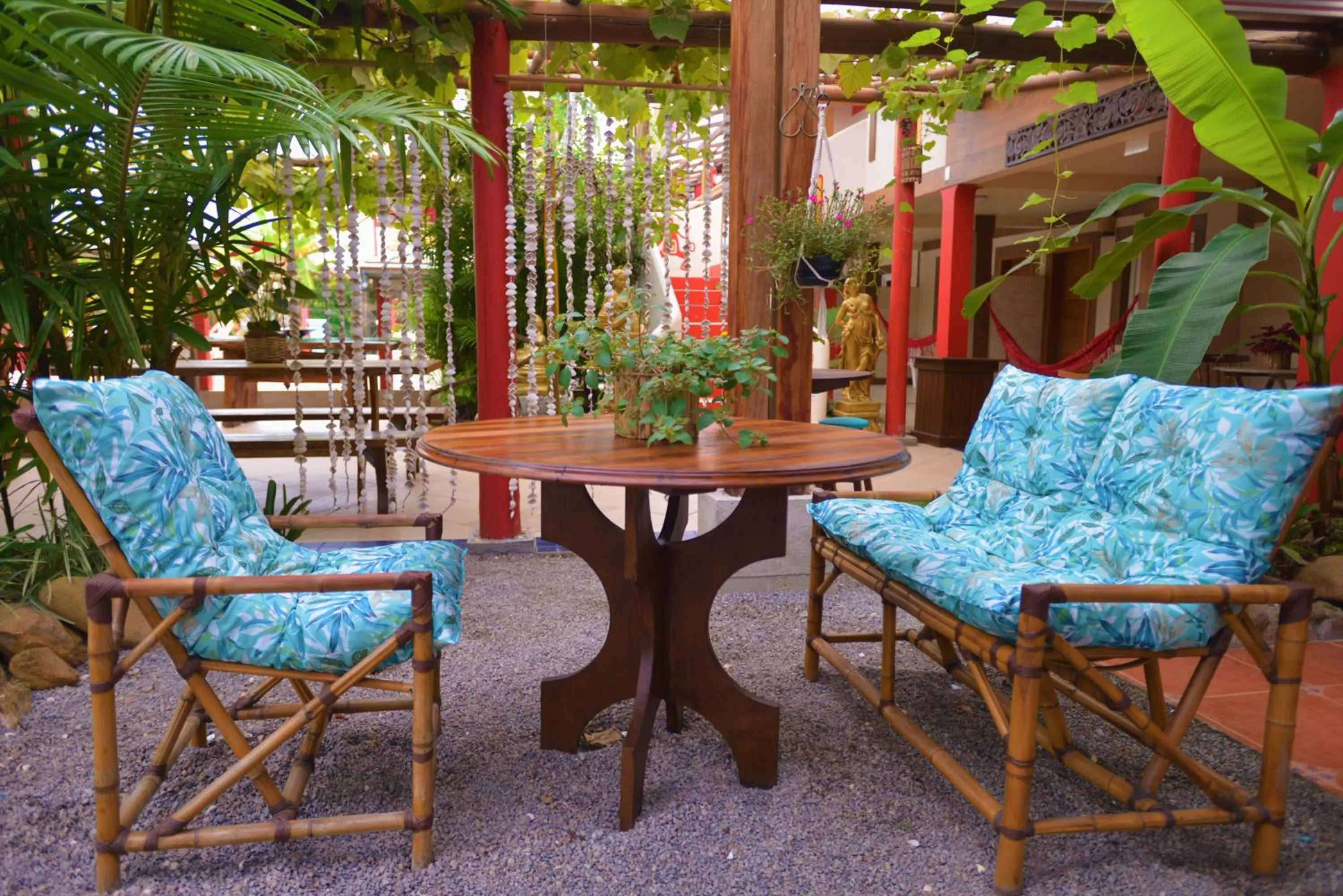 Restaurant/places to eat in Hotel Ferrugem Eco Village