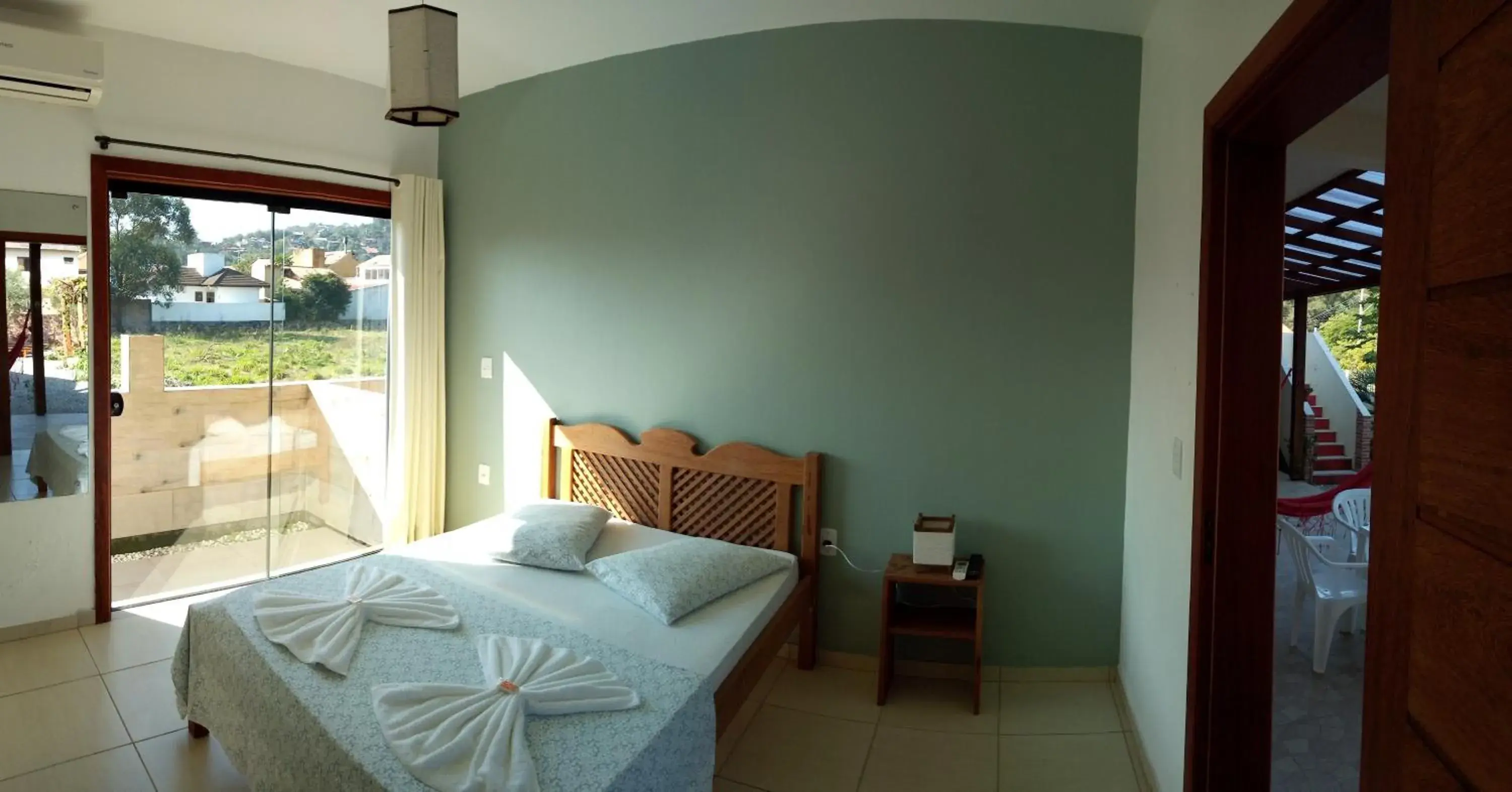 One-Bedroom Suite in Hotel Ferrugem Eco Village One-Bedroom Suite in Hotel Ferrugem Eco Village