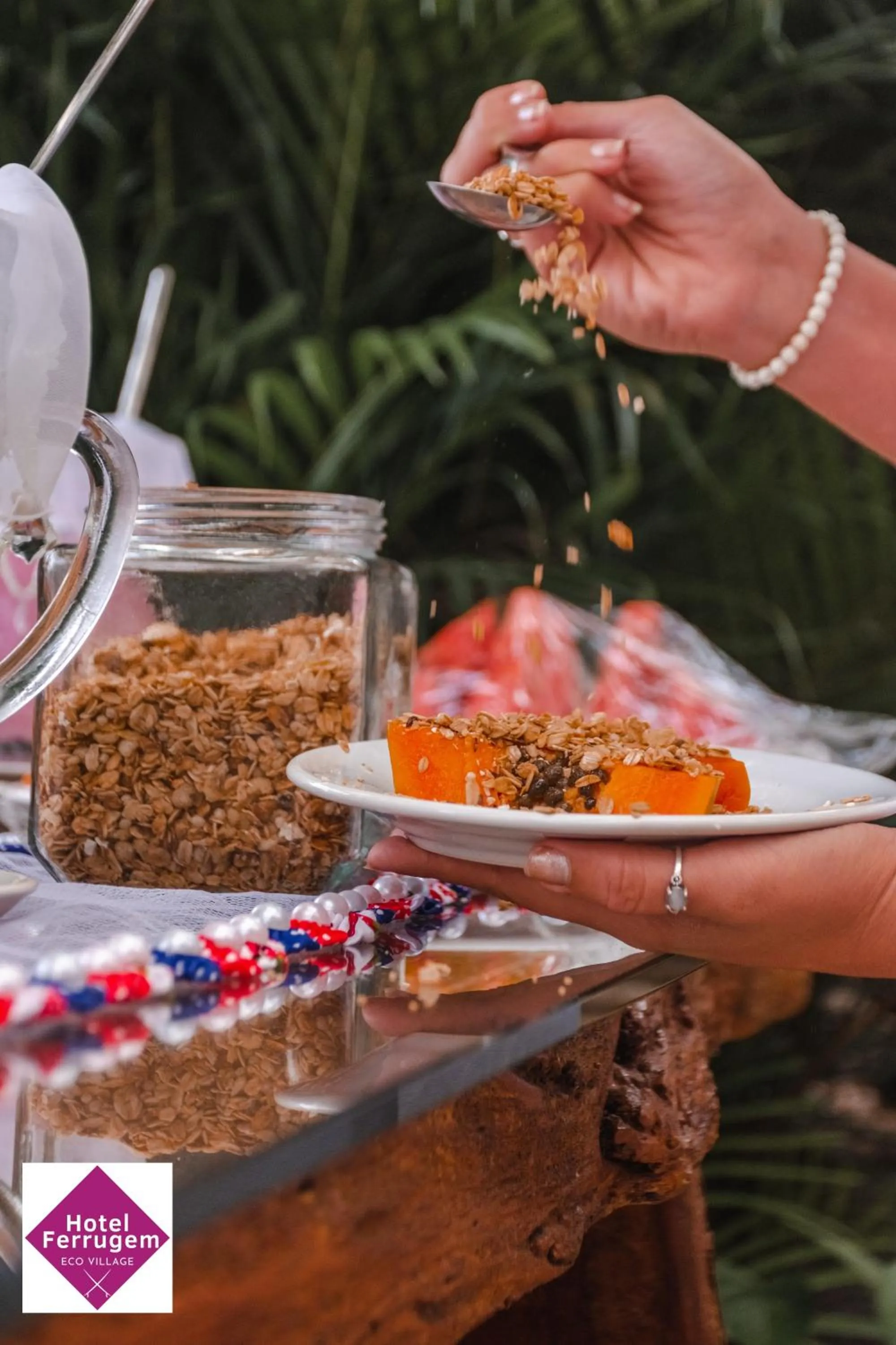 Breakfast in Hotel Ferrugem Eco Village