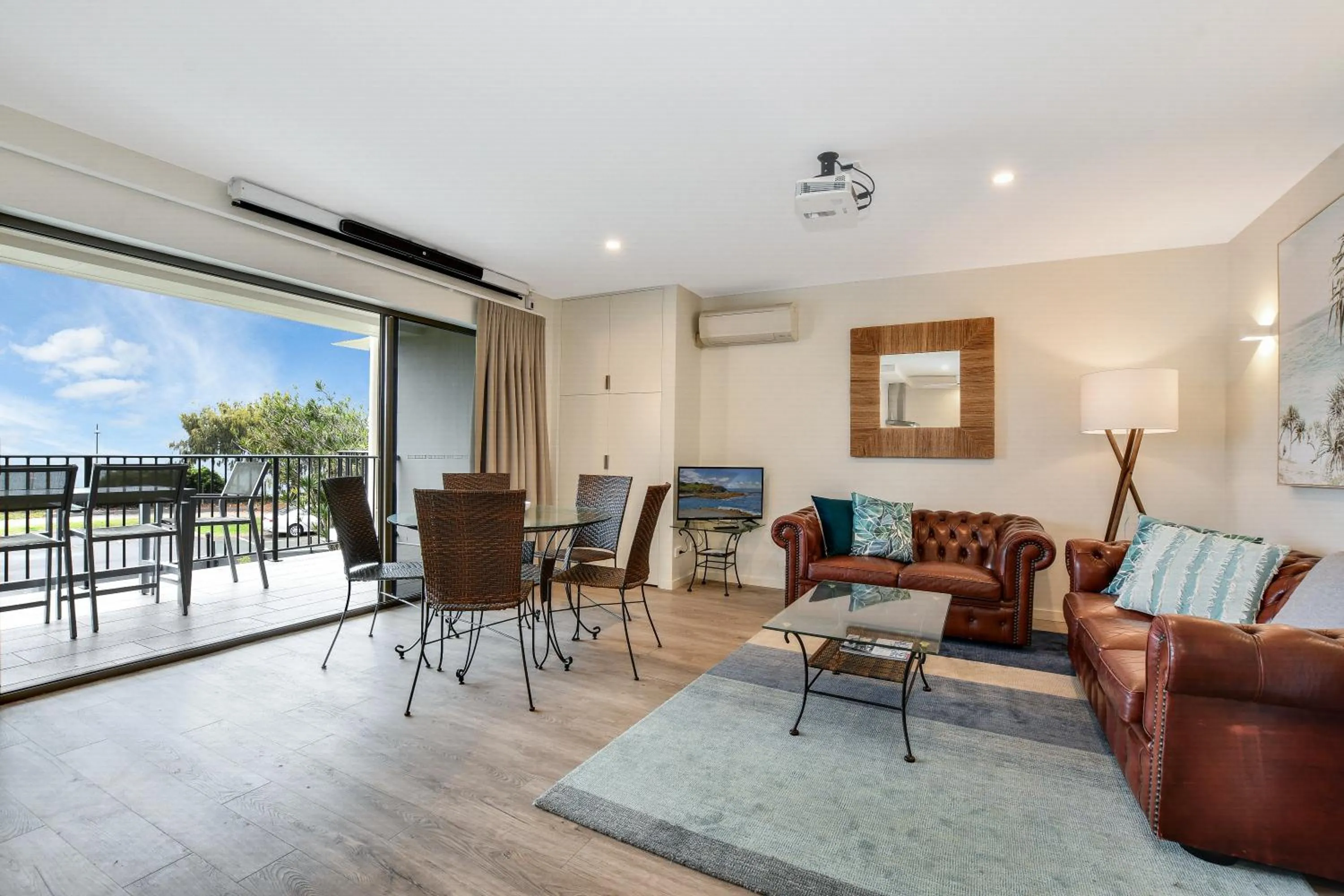 Illawong Apartments