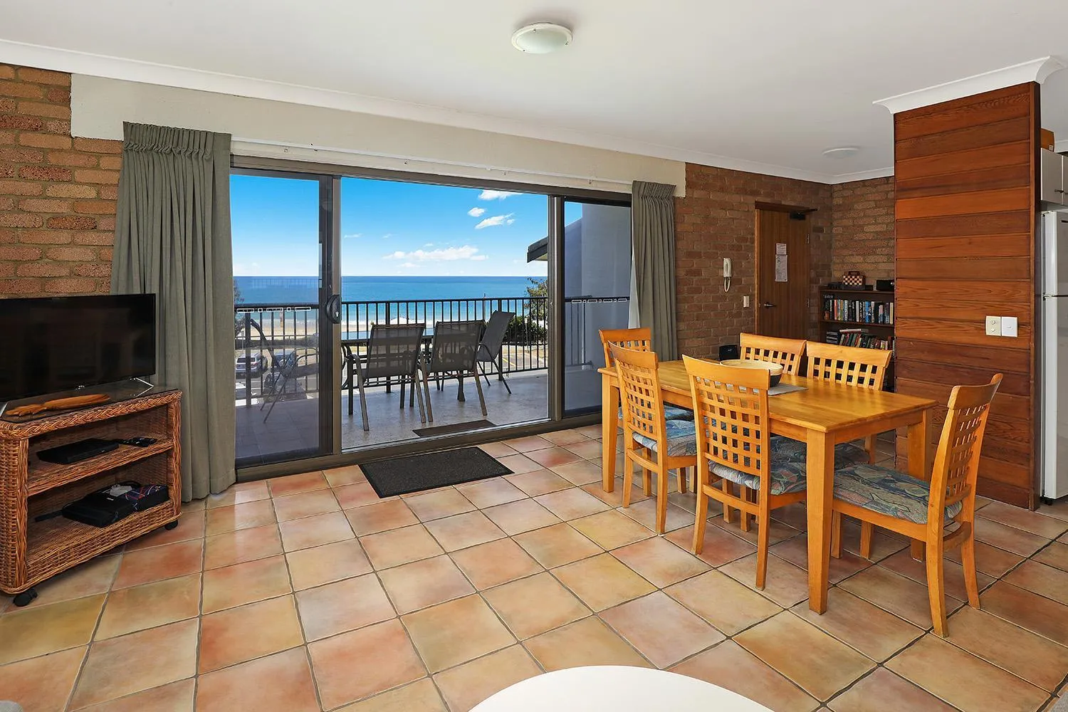 Illawong Apartments