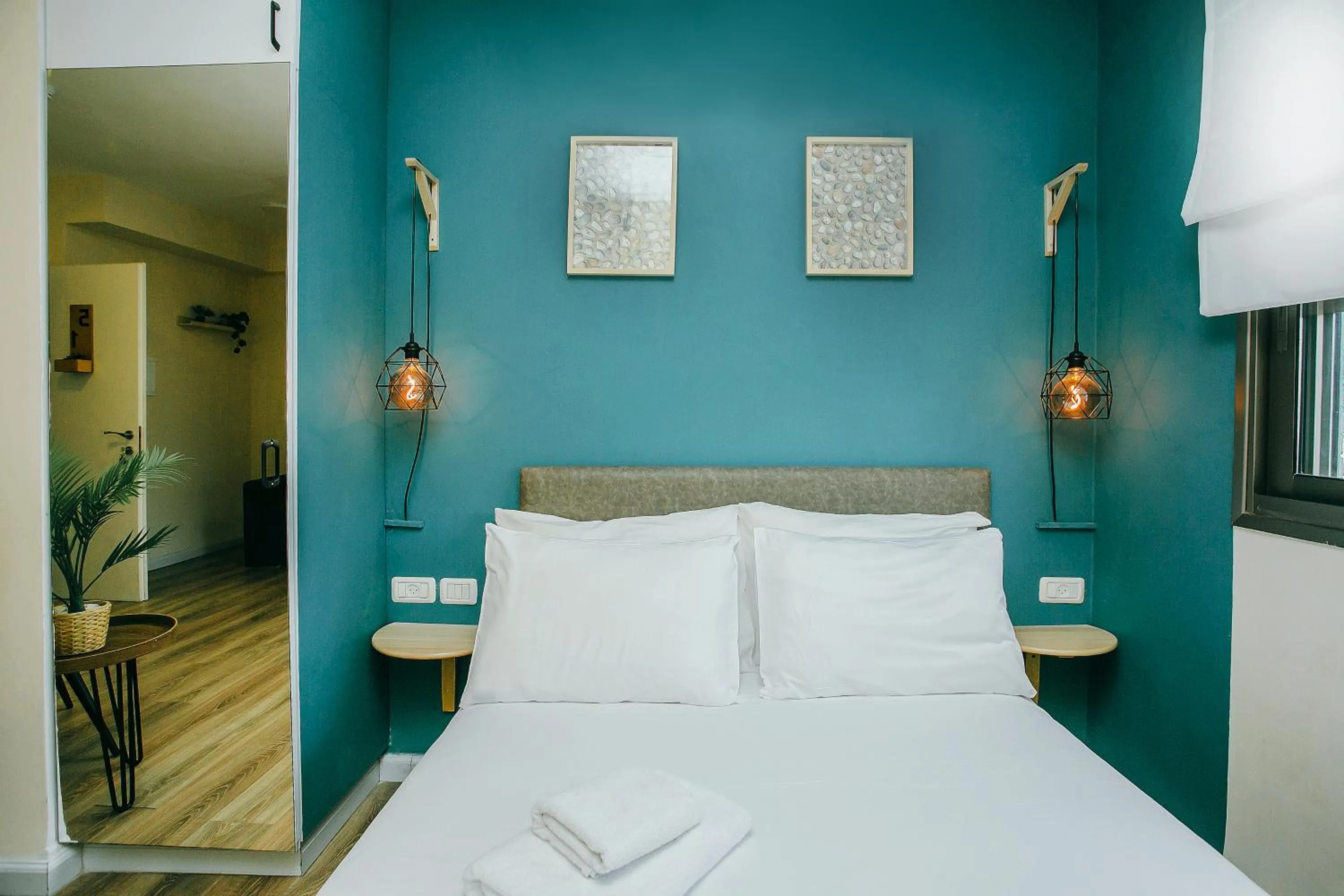 Bed in Domus Bat Galim Hotel