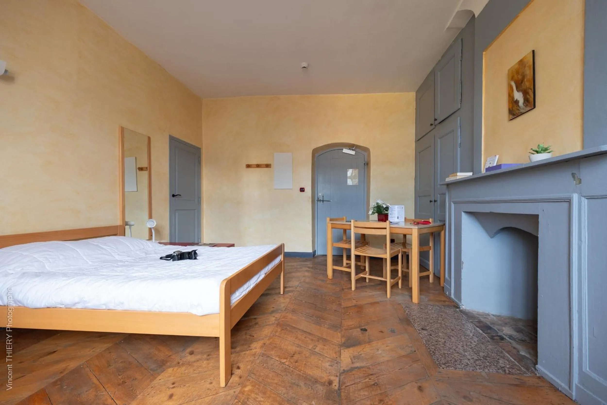 Bed in Le Pavillon des Officiers