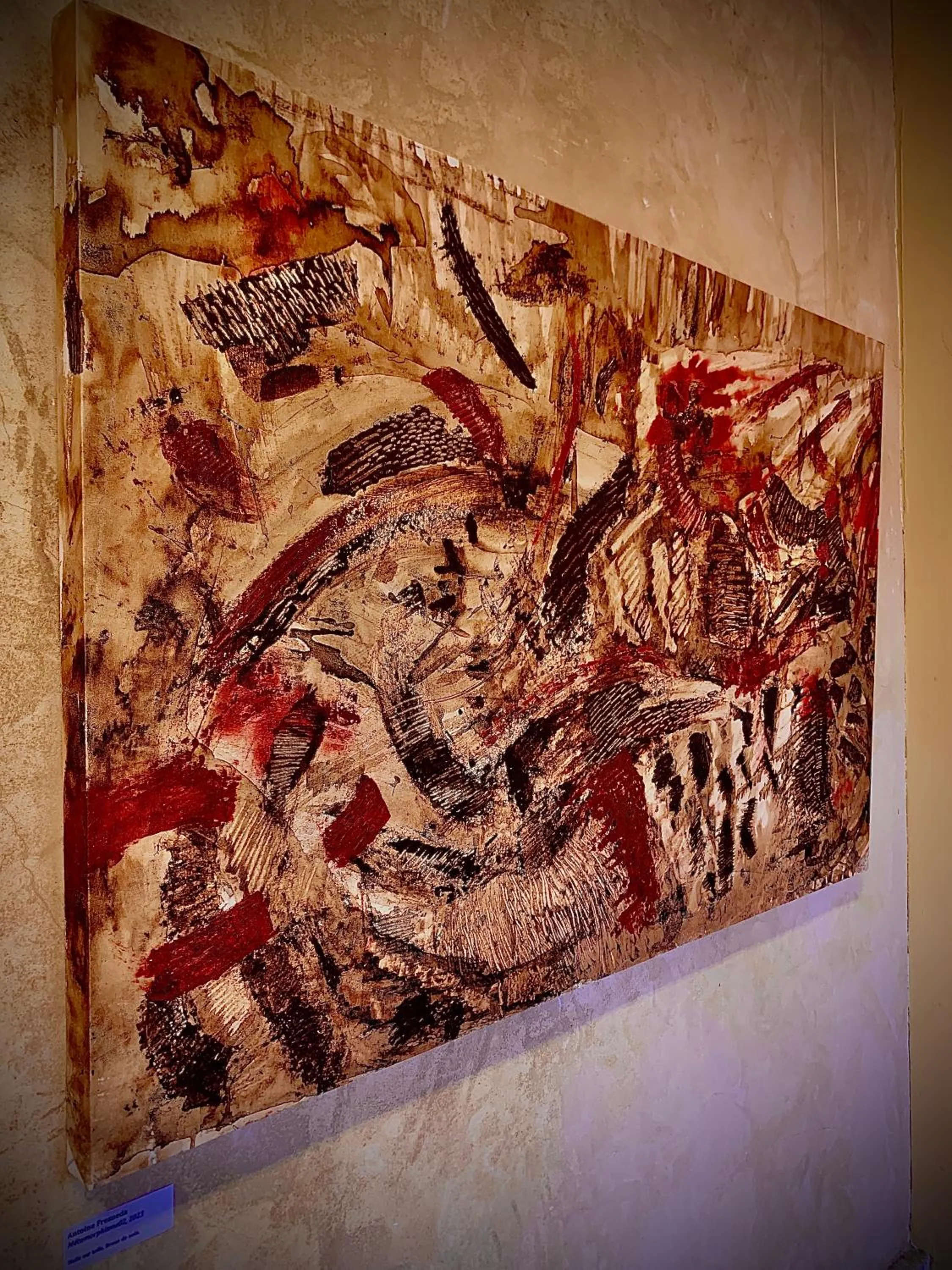 Decorative detail in Le Pavillon des Officiers