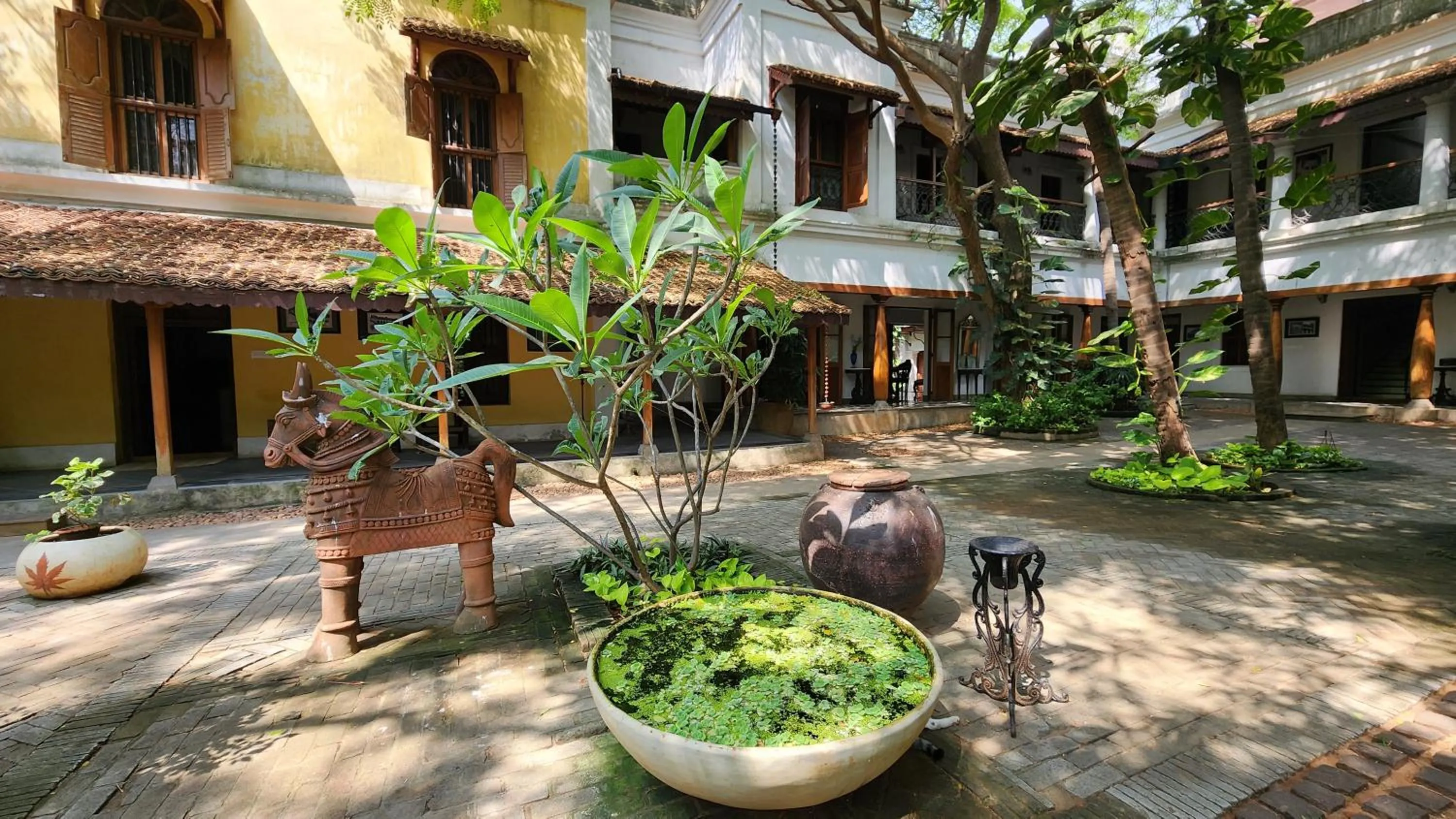 Property building in Kariappa House