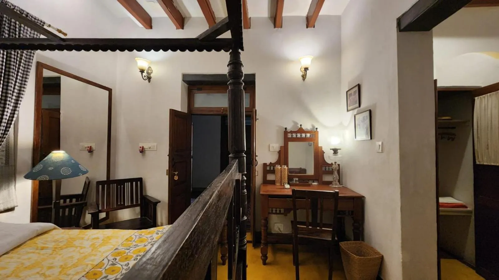 Single Room with Bathroom in Kariappa House