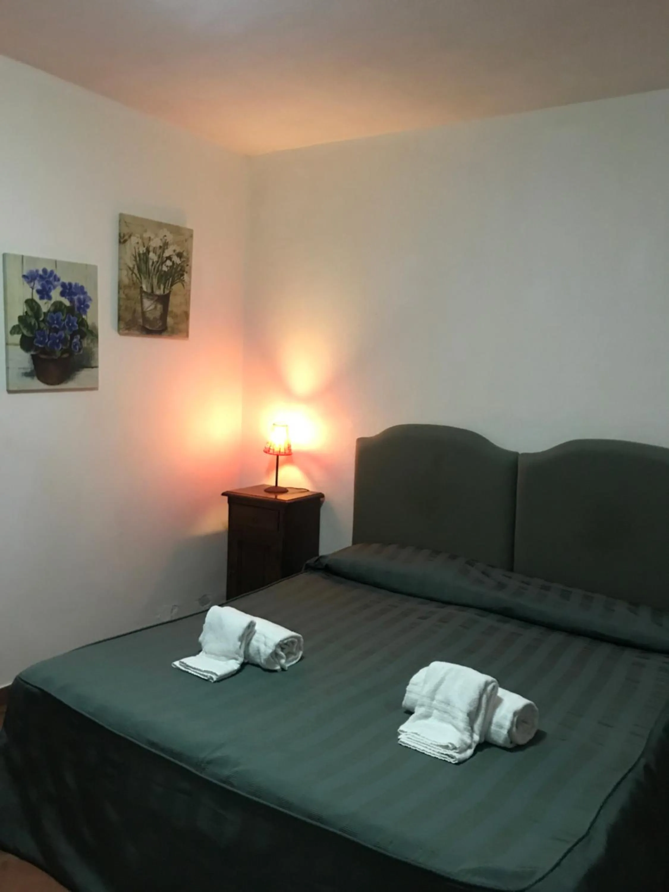 Bed in Agriturismo Serra San Biagio