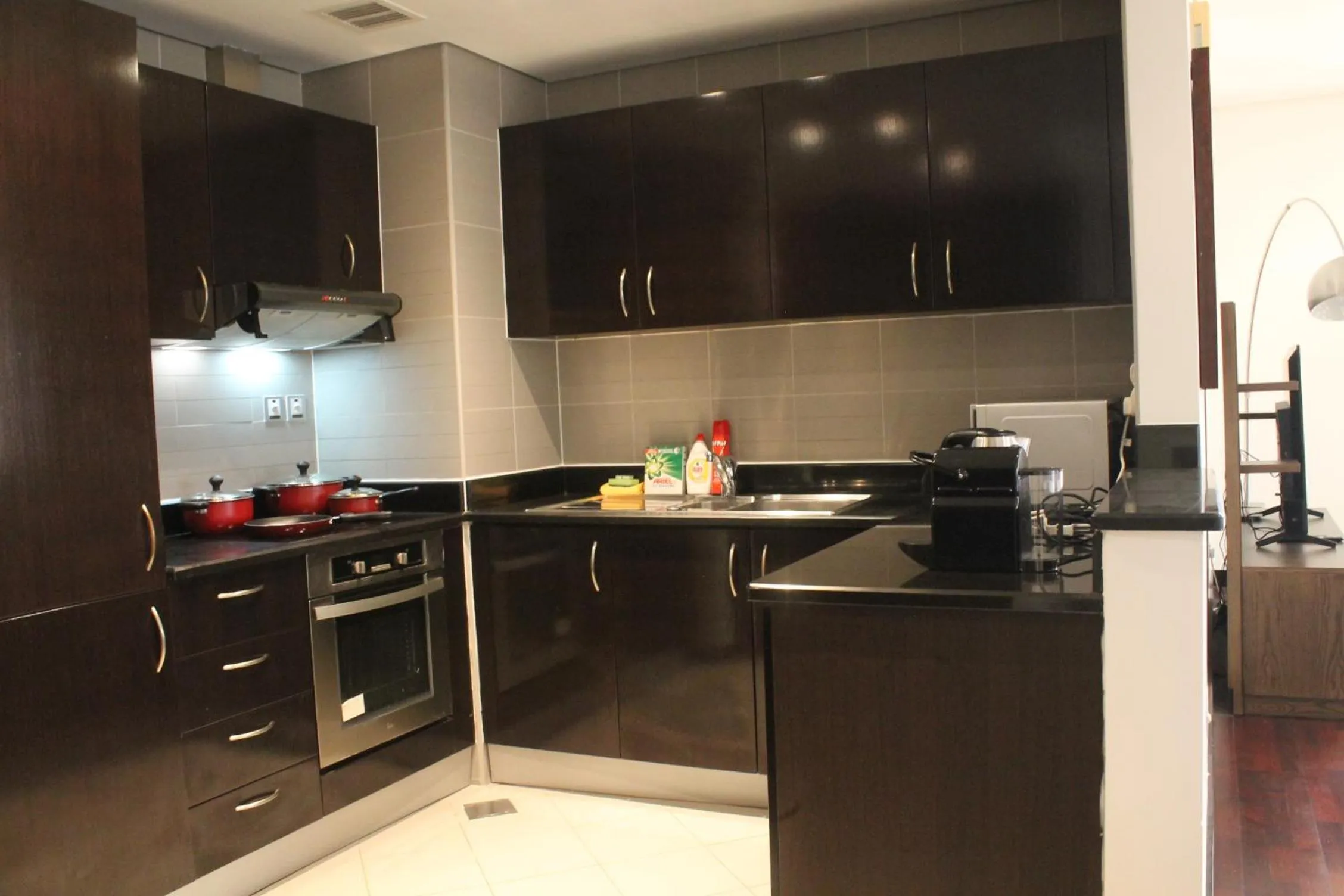 Luxe Getaways Royal Amwaj Palm Jumeirah Resort Apartment Holiday Home