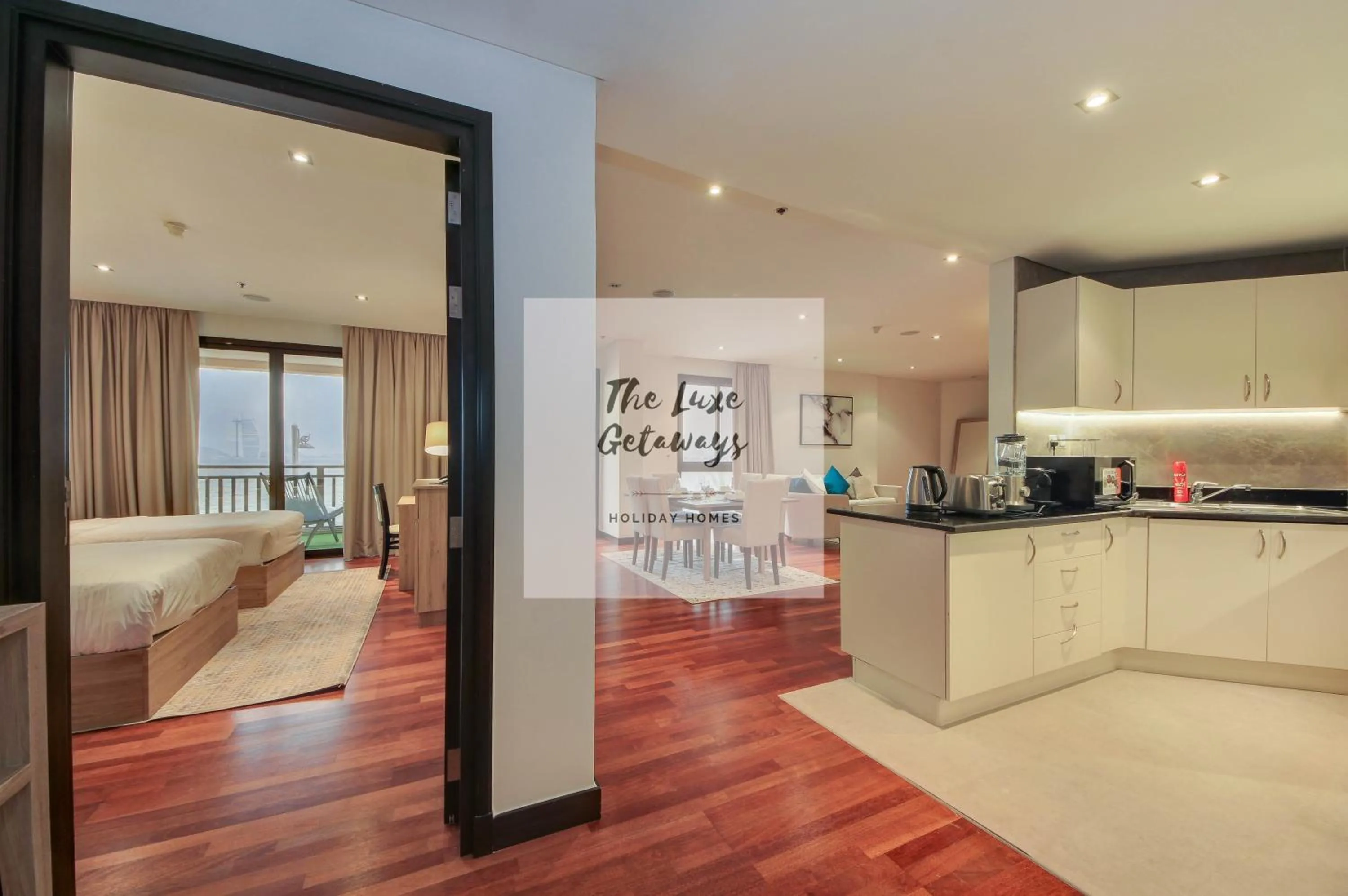 Luxe Getaways Royal Amwaj Palm Jumeirah Resort Apartment Holiday Home