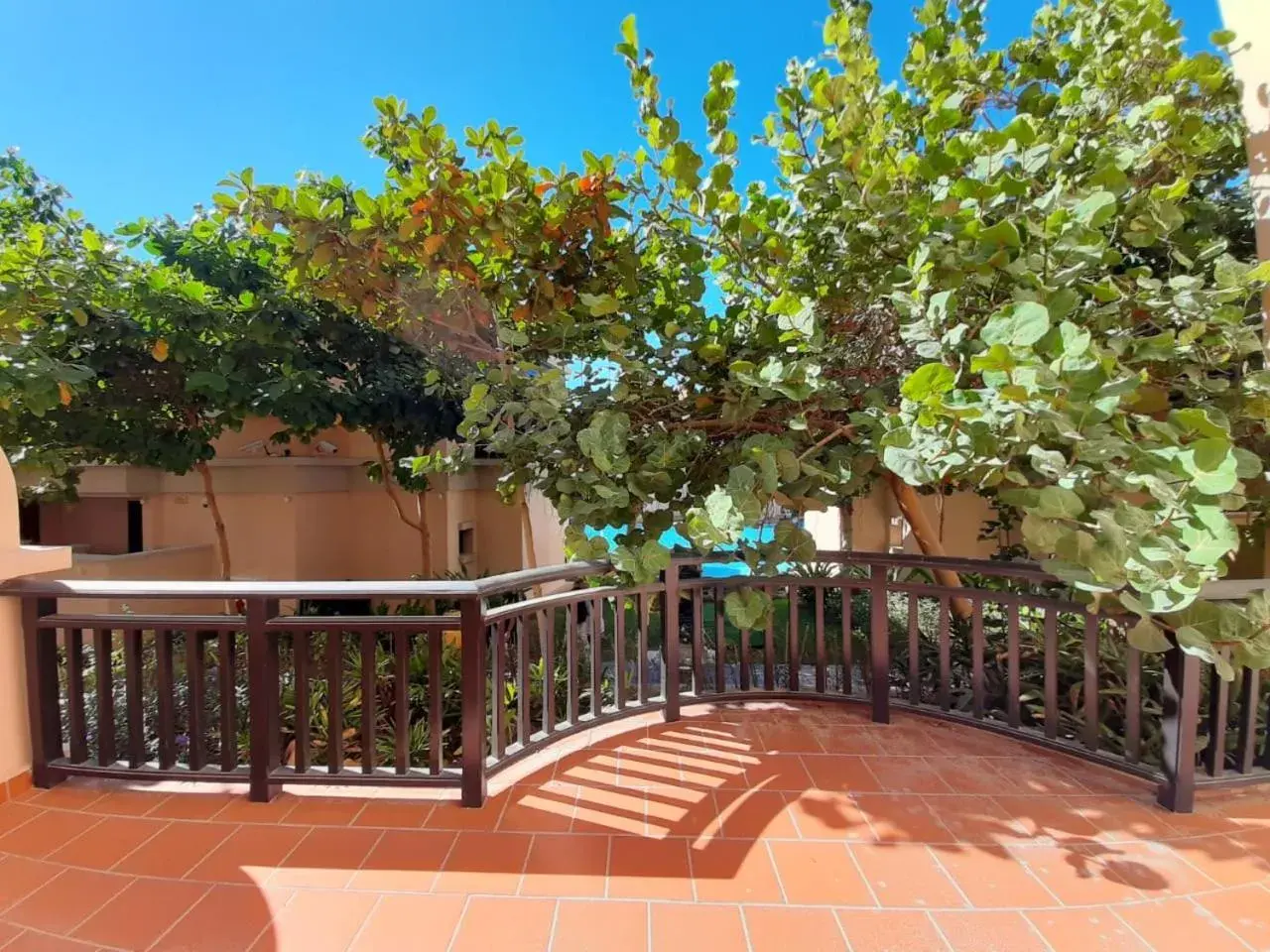 Luxe Getaways Royal Amwaj Palm Jumeirah Resort Apartment Holiday Home Luxe Getaways Royal Amwaj Palm Jumeirah Resort Apartment Holiday Home