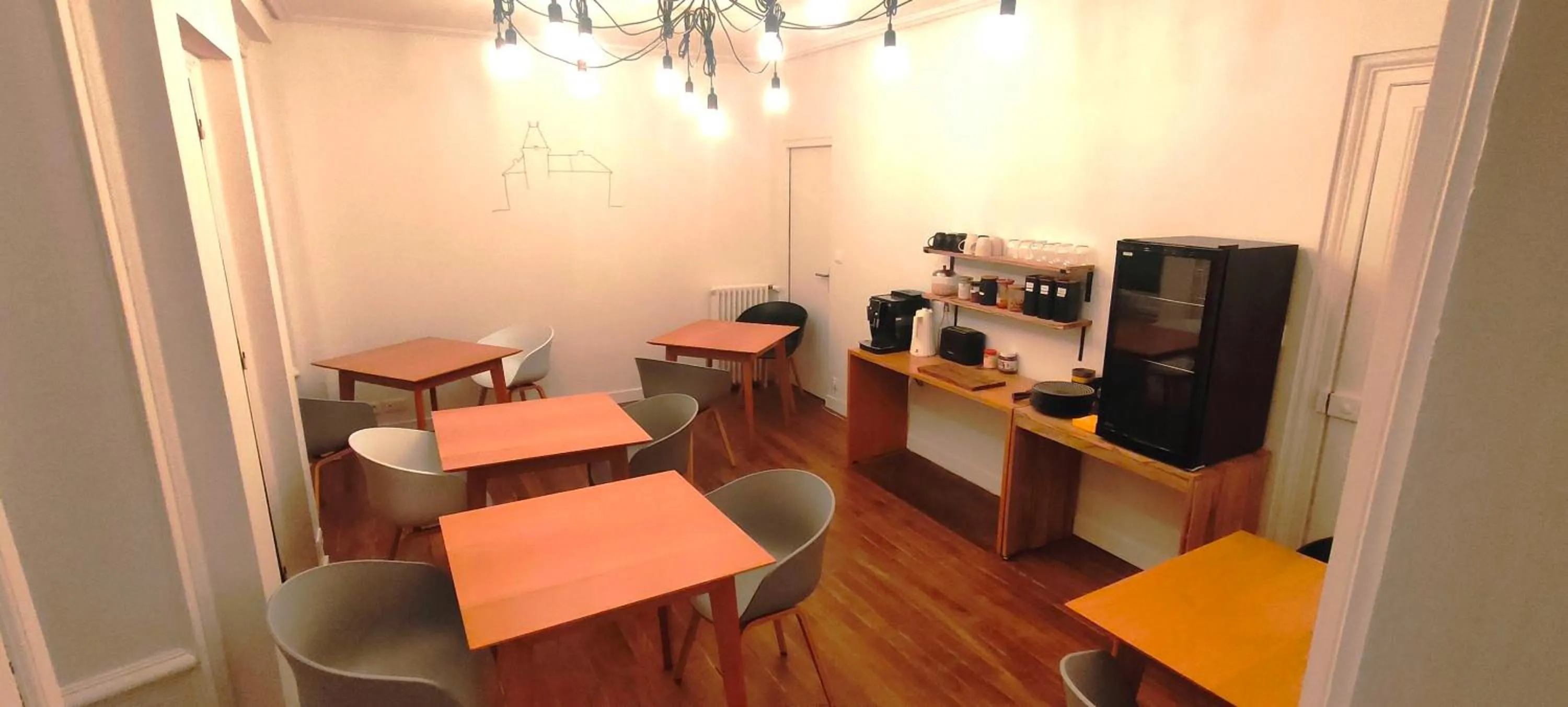 Breakfast in KastellRen - Rennes - Grand parking privé