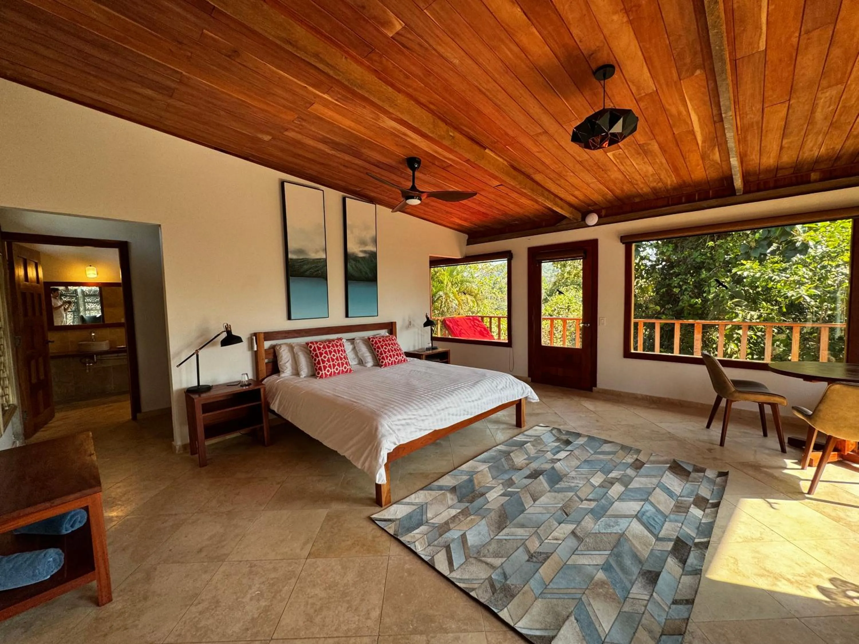 Bedroom, Bed in Ciel y Miel