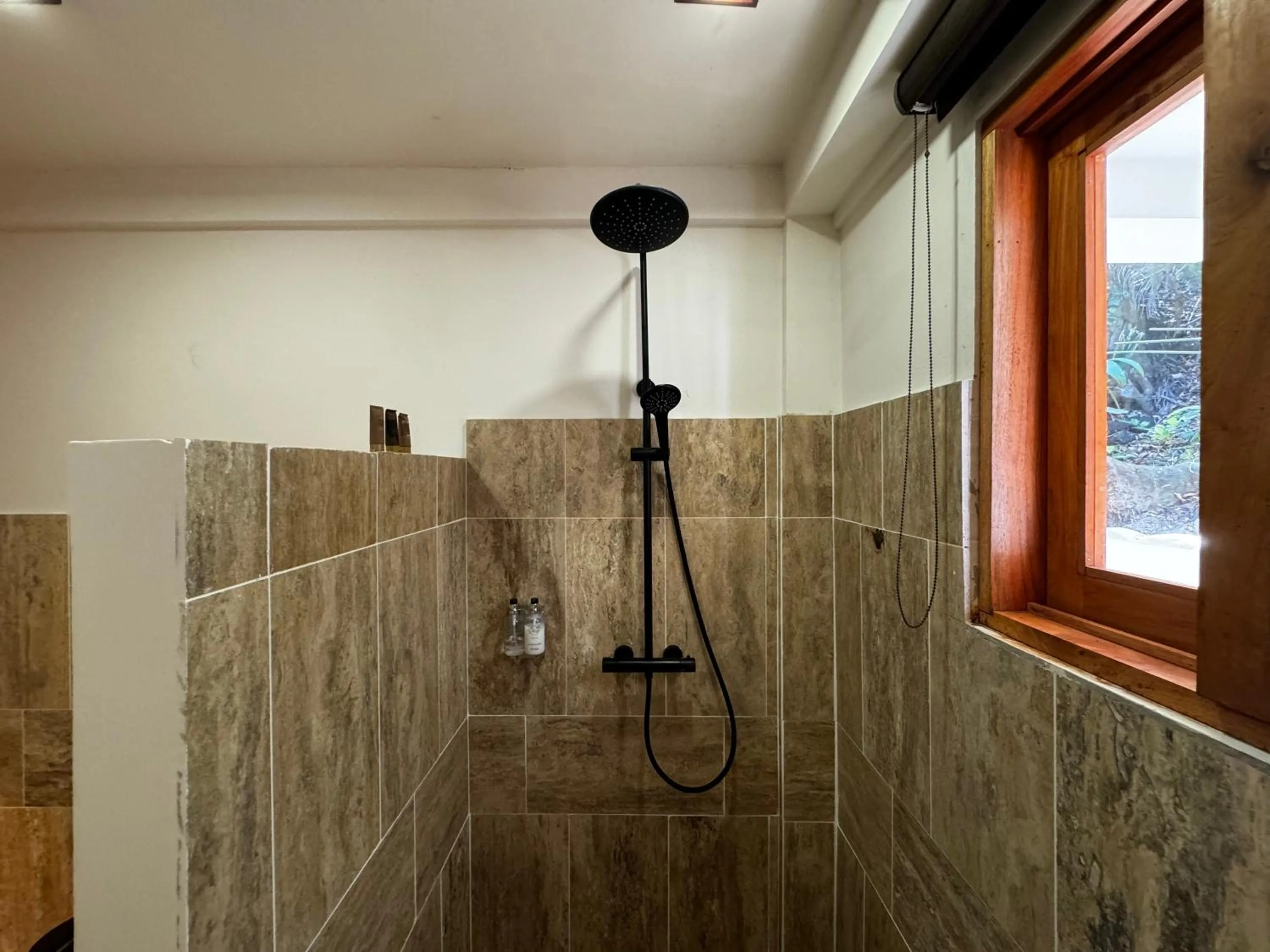 Shower in Ciel y Miel