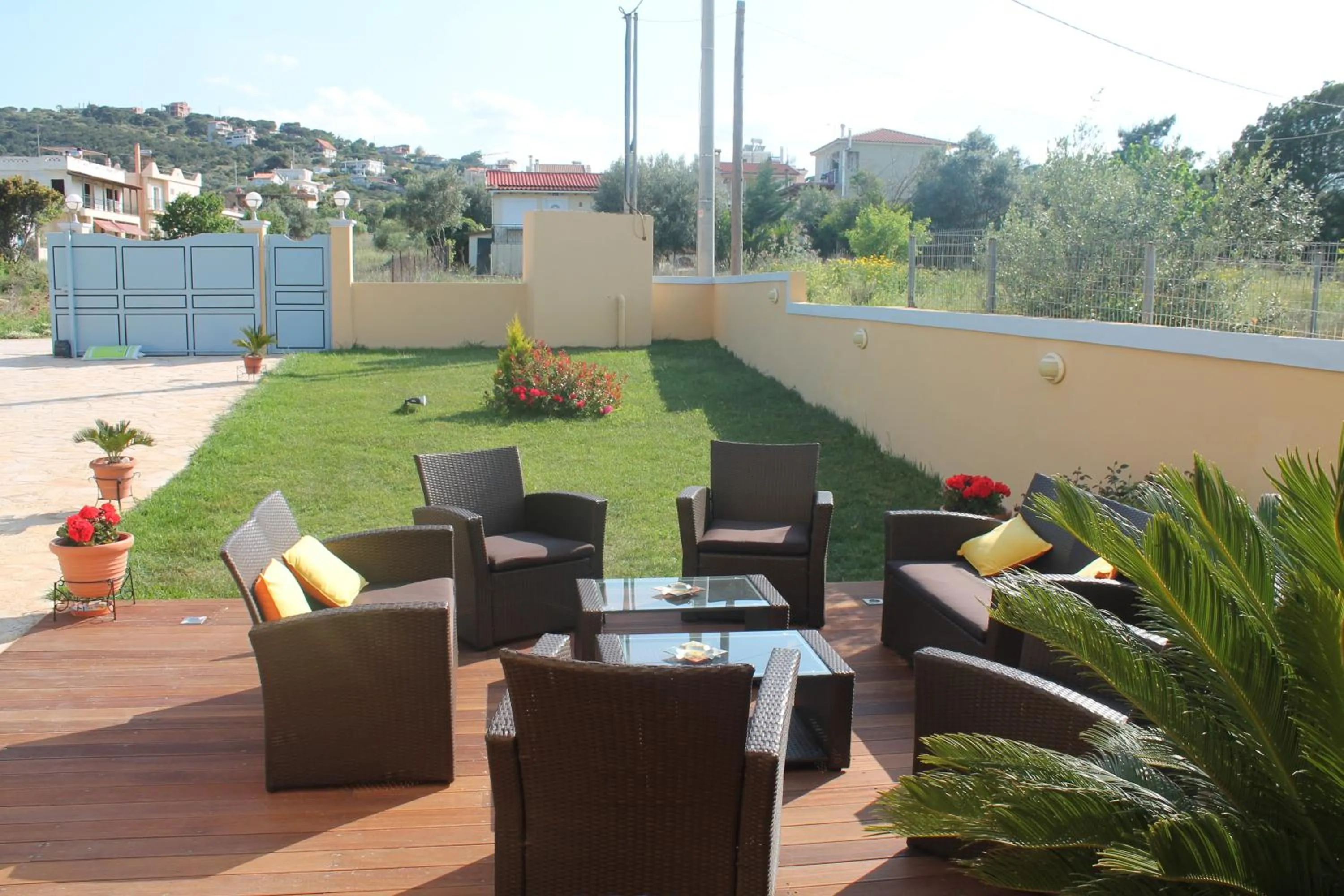 Garden in Peri's Hotel