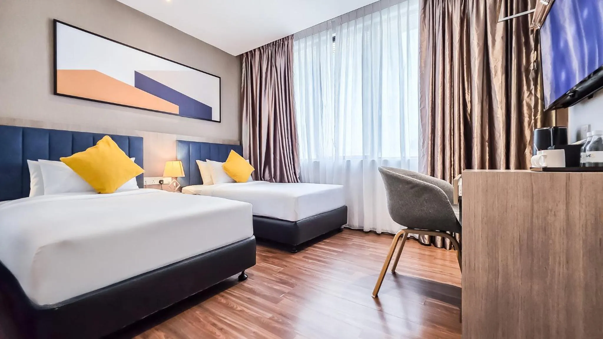 Bed in Fives Hotel Johor Bahru City Centre
