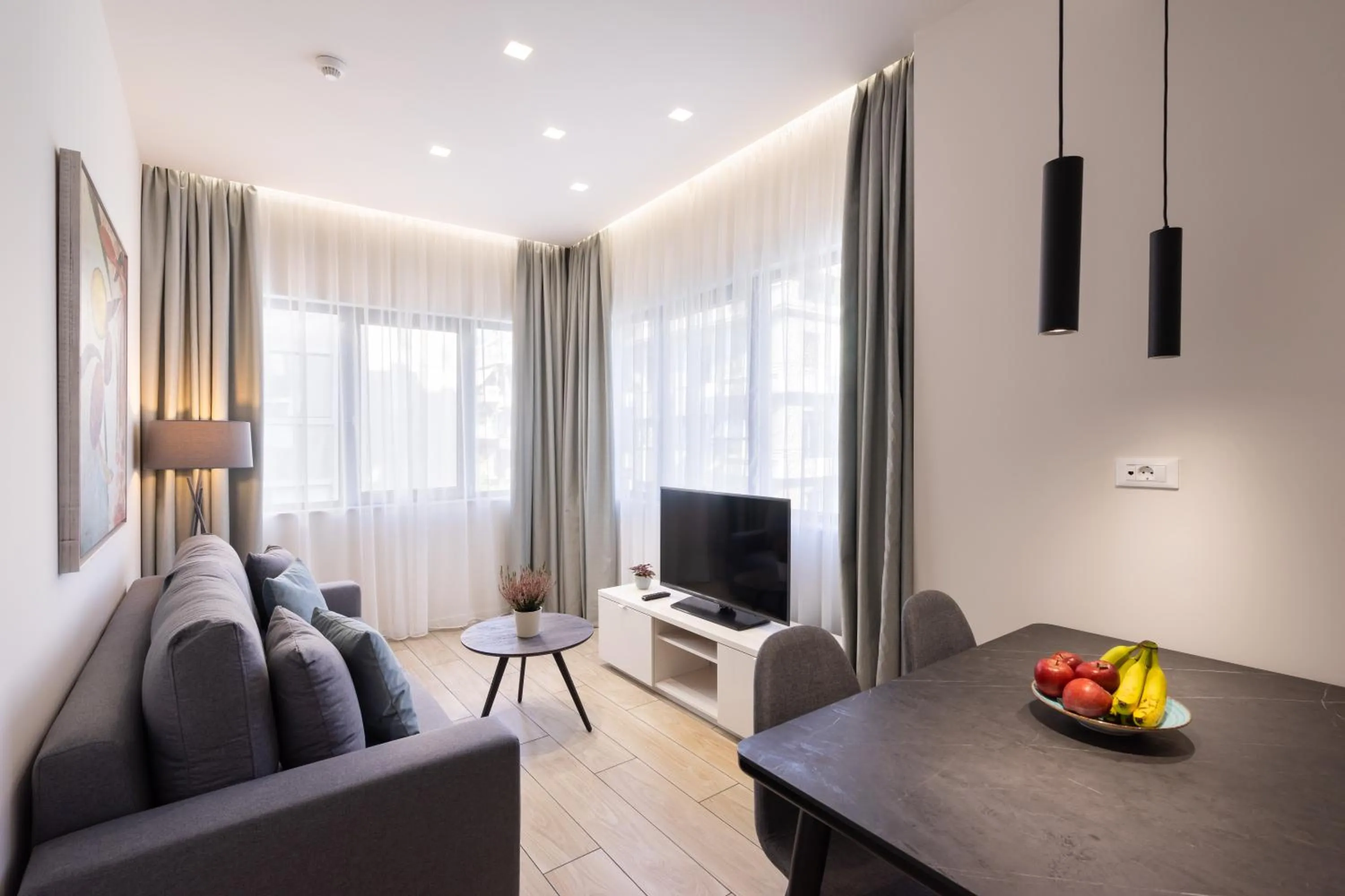 TV and multimedia in Hestia - Ippokratous 35