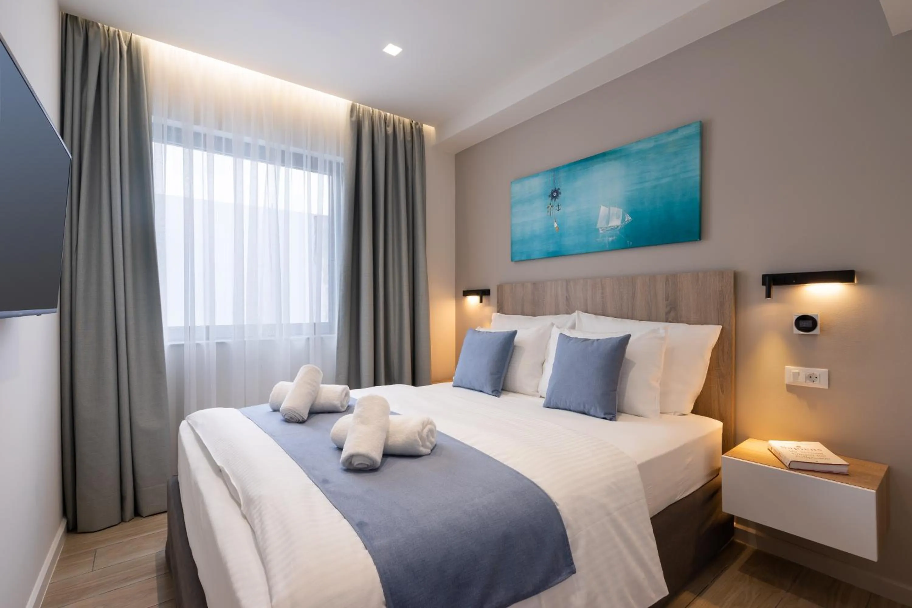 Bedroom, Bed in Hestia - Ippokratous 35