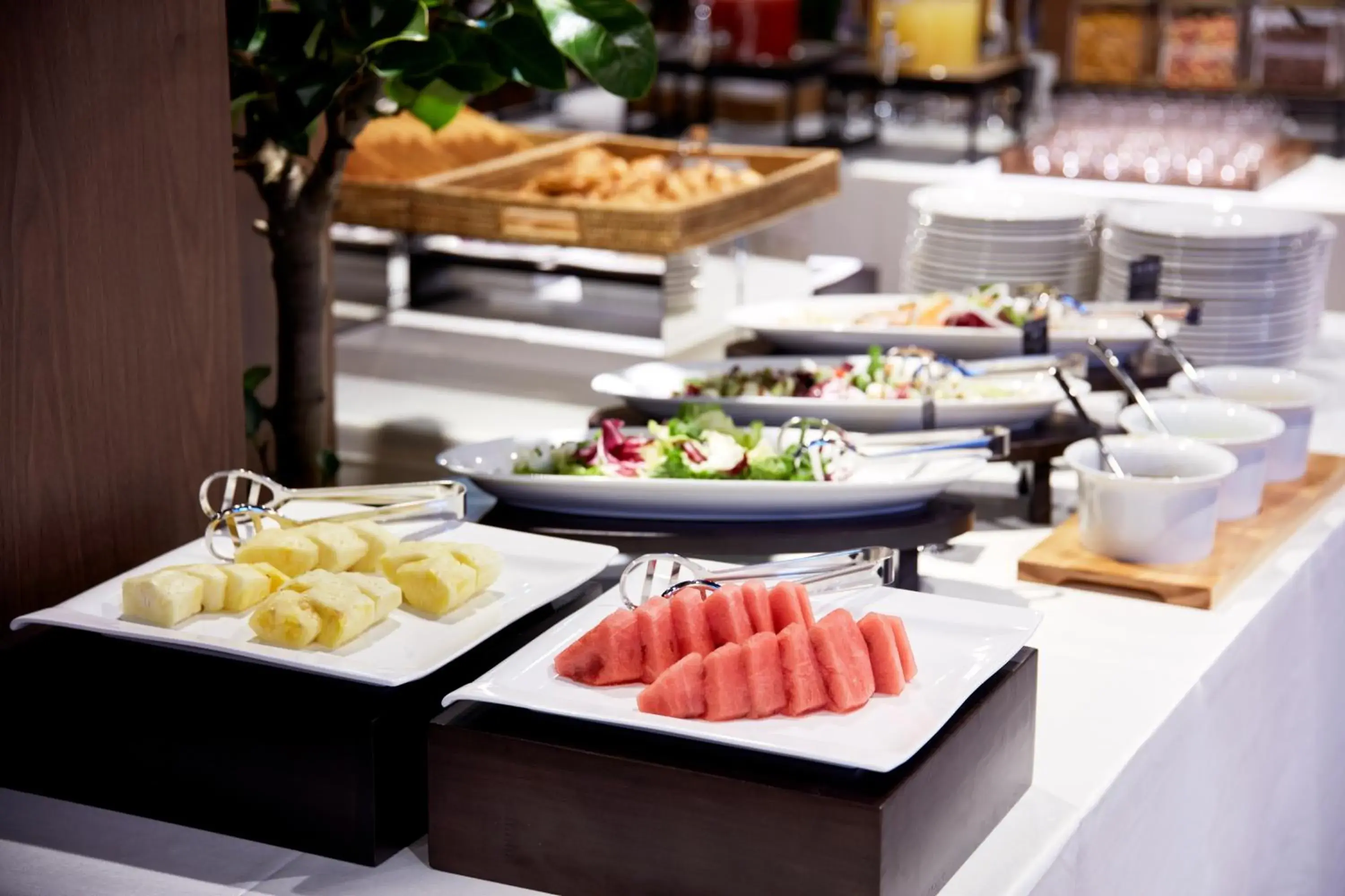 Restaurant/places to eat in Ramada by Wyndham Gumi Restaurant/places to eat in Ramada by Wyndham Gumi