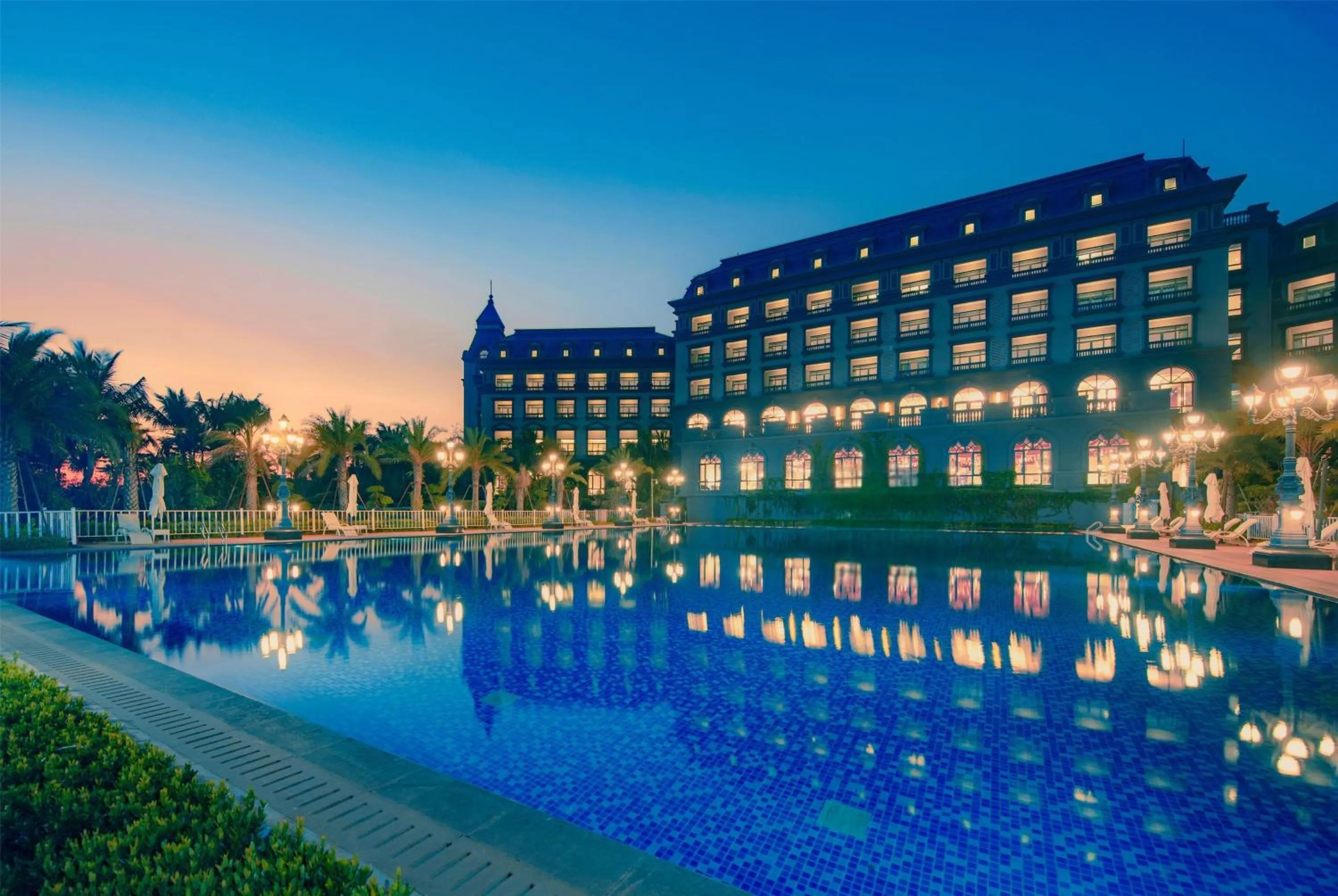 Property building in Wyndham Garden Haikou South