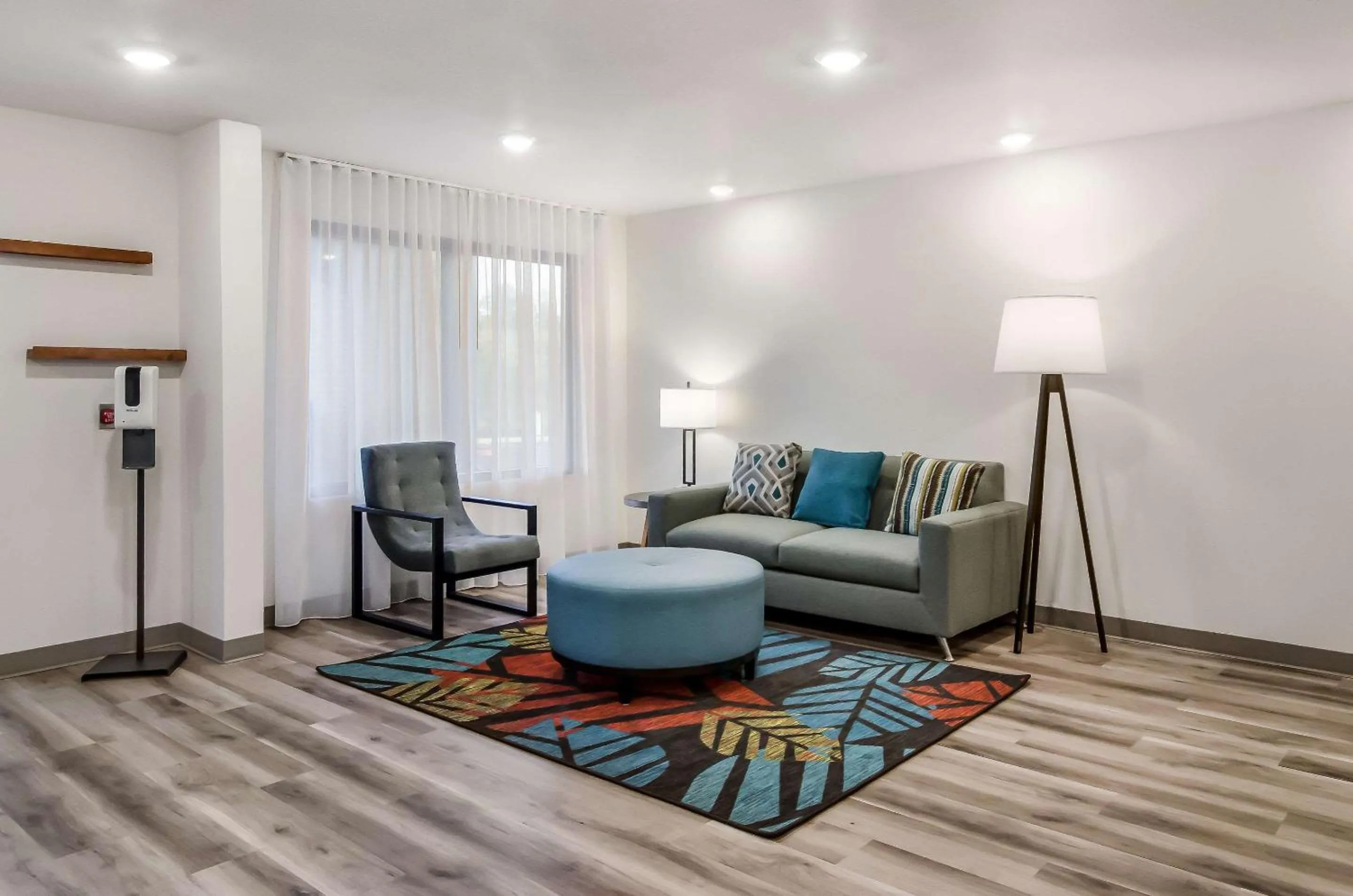 Lobby or reception in WoodSpring Suites Tacoma - Lakewood