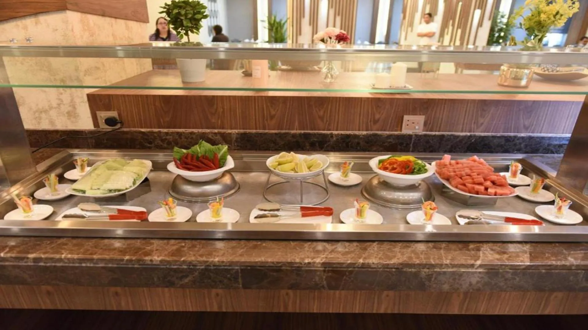 Food and drinks in Sunday Emerald Hotel