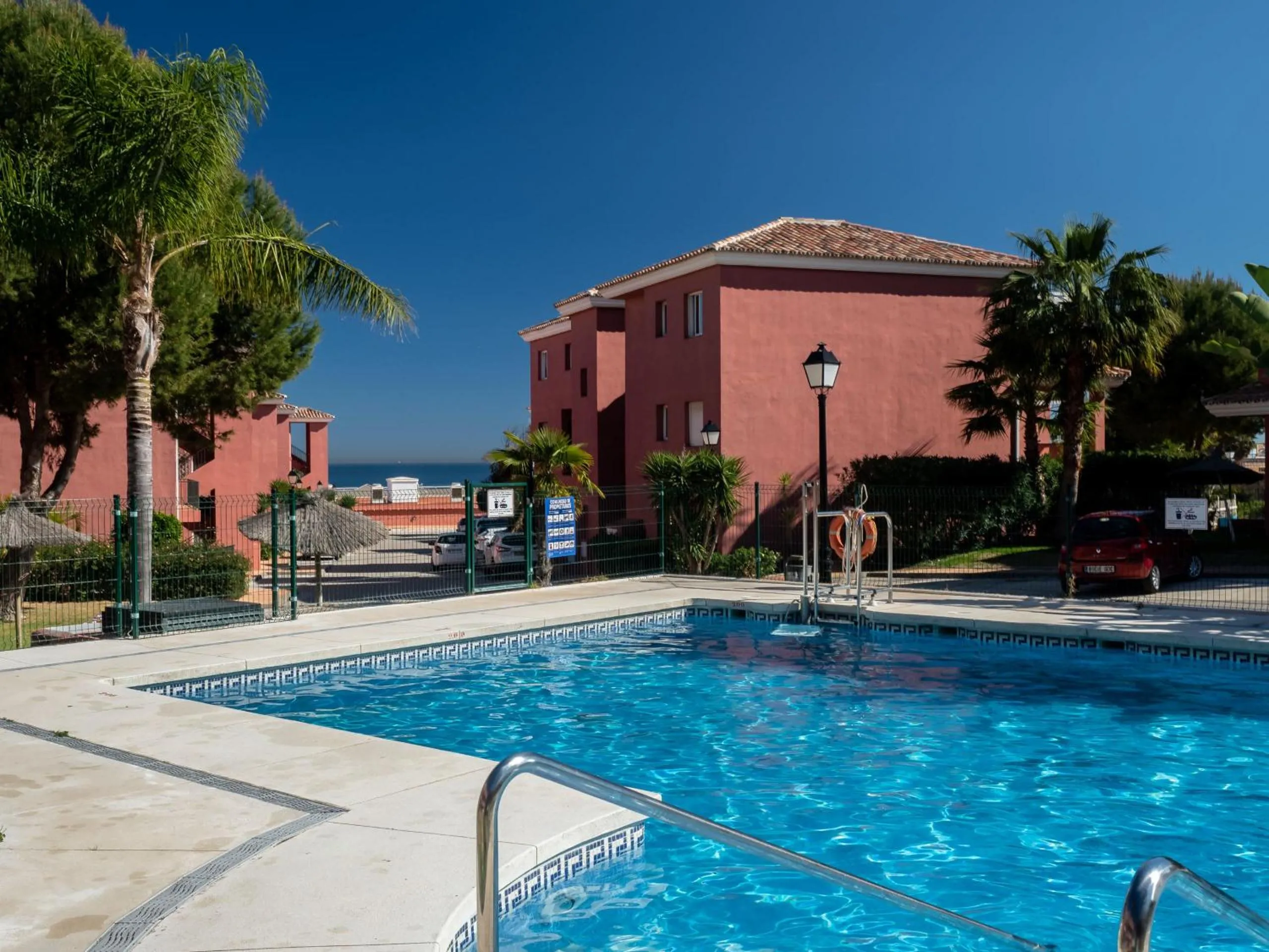 Swimming pool in 2308- 2bedrooms apt with stunning sea view-terrace