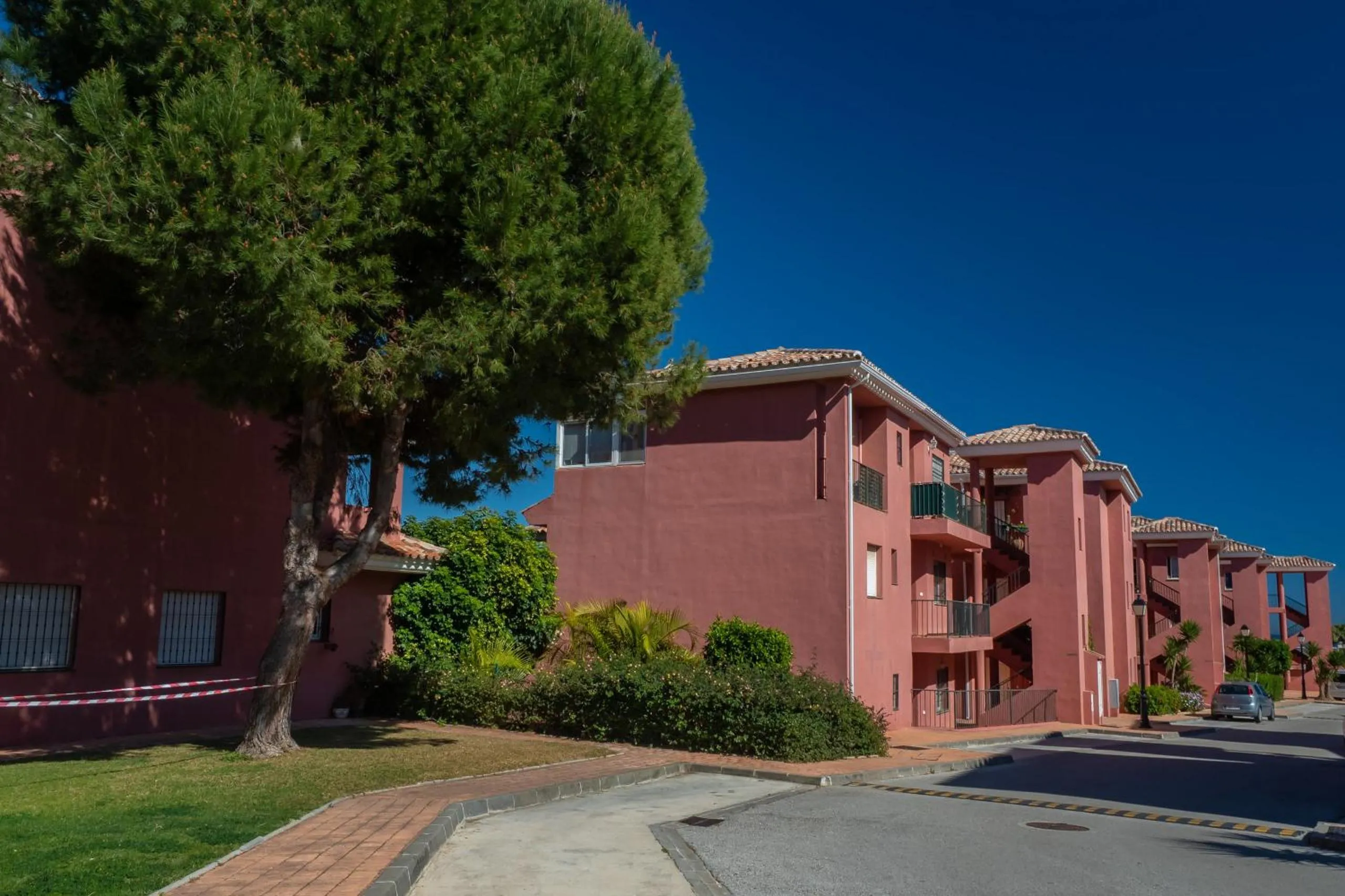 Off site in 2308- 2bedrooms apt with stunning sea view-terrace
