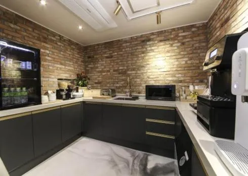The Stone Bridge Hotel Dongnae