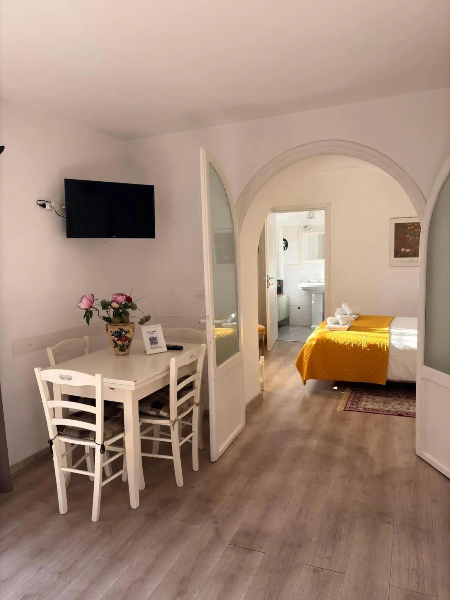 Marilyn's House 2 Marilyn's House 2