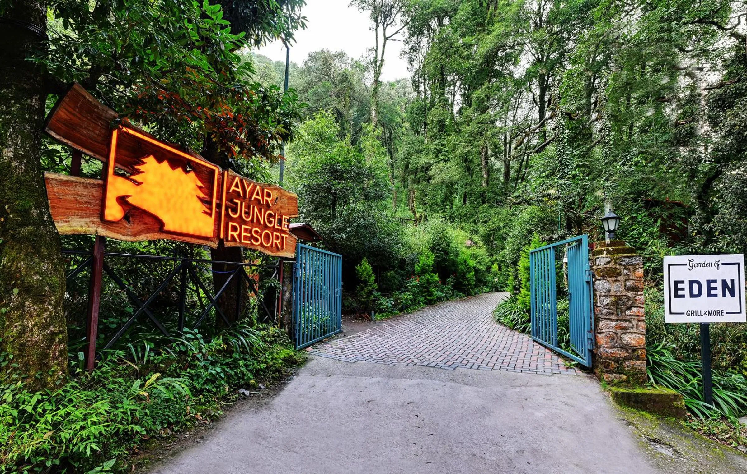 Facade/entrance in Ayar Jungle Resort