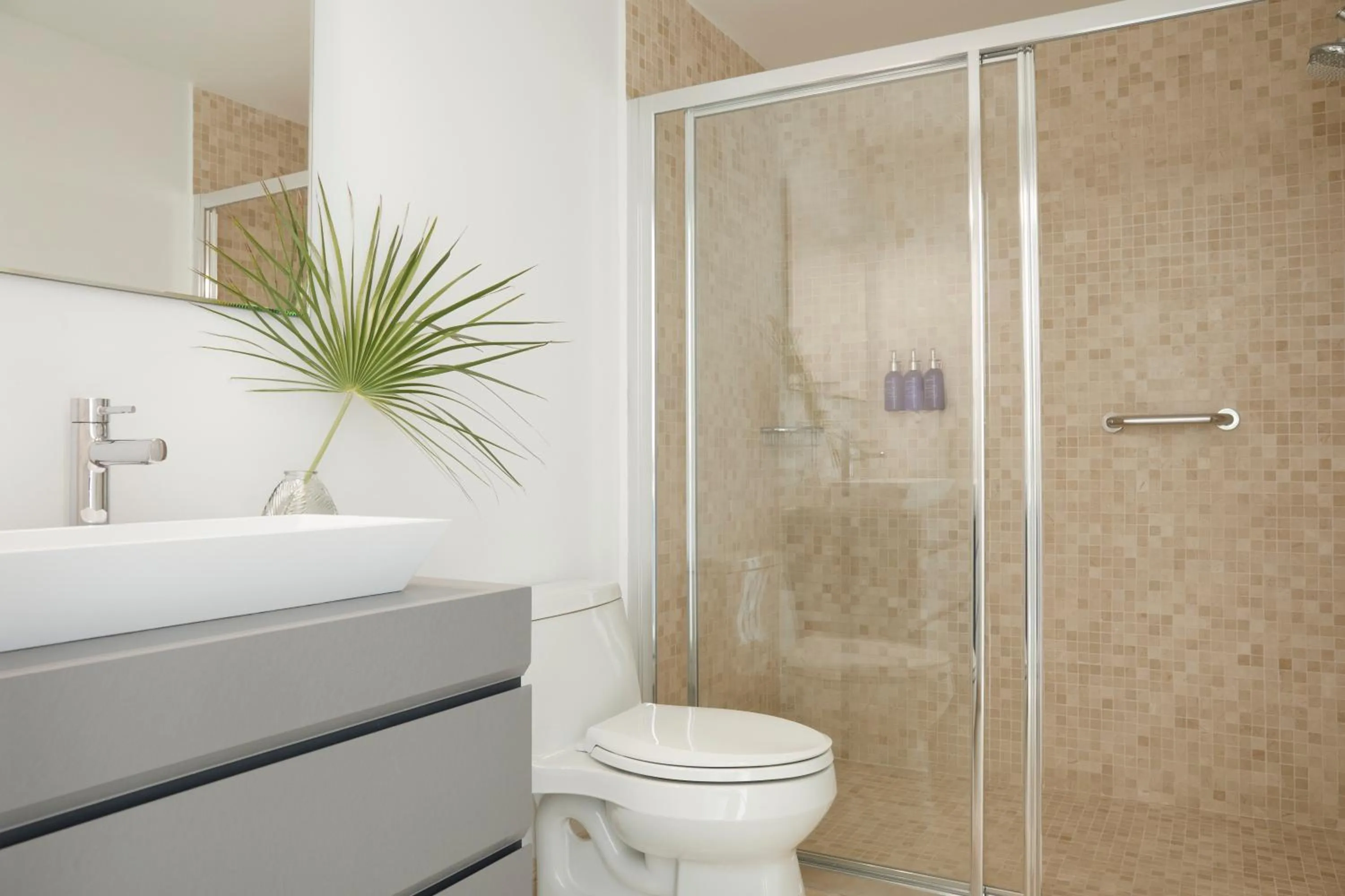 Bathroom in Radisson Blu Aruba