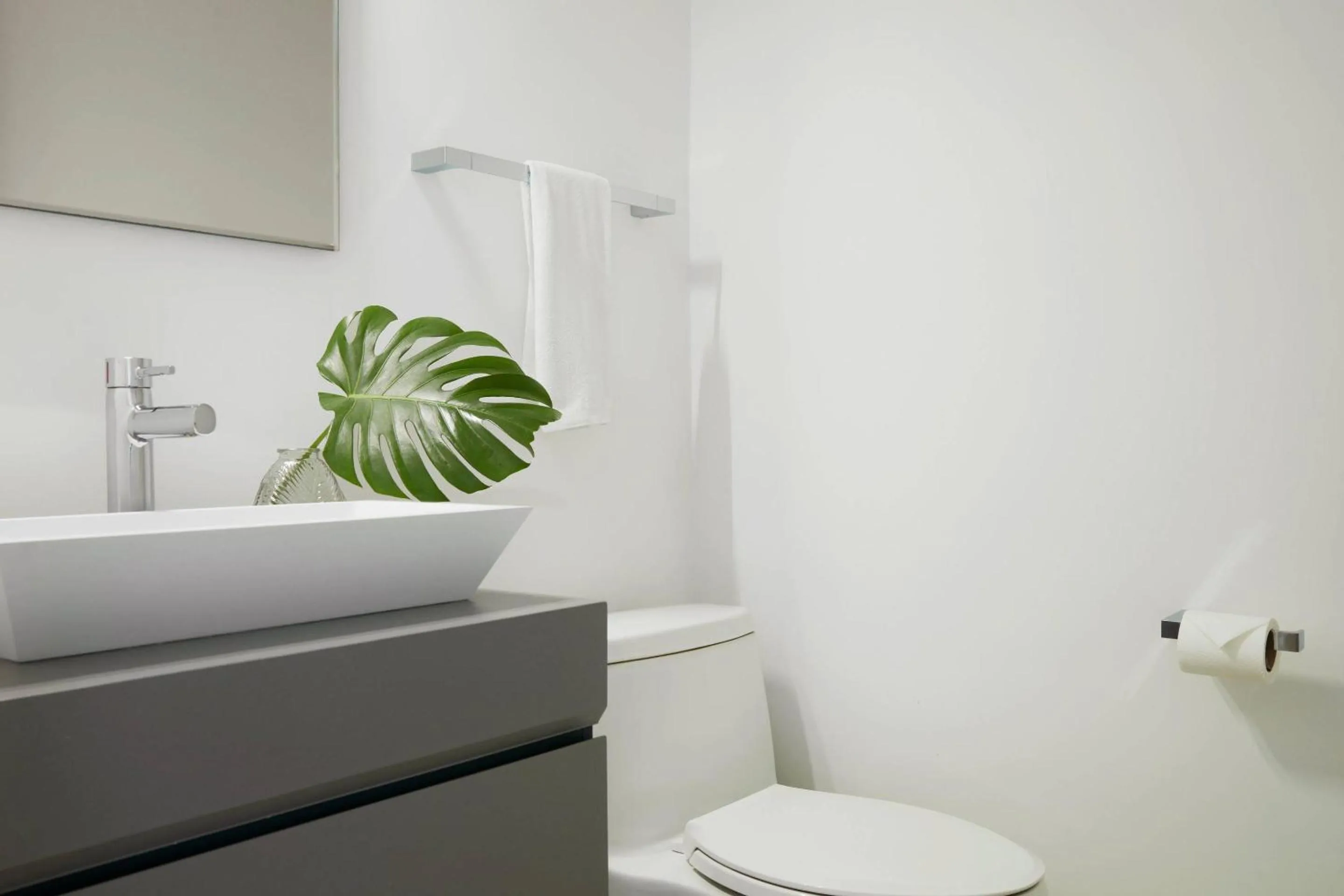 Bedroom in Radisson Blu Aruba