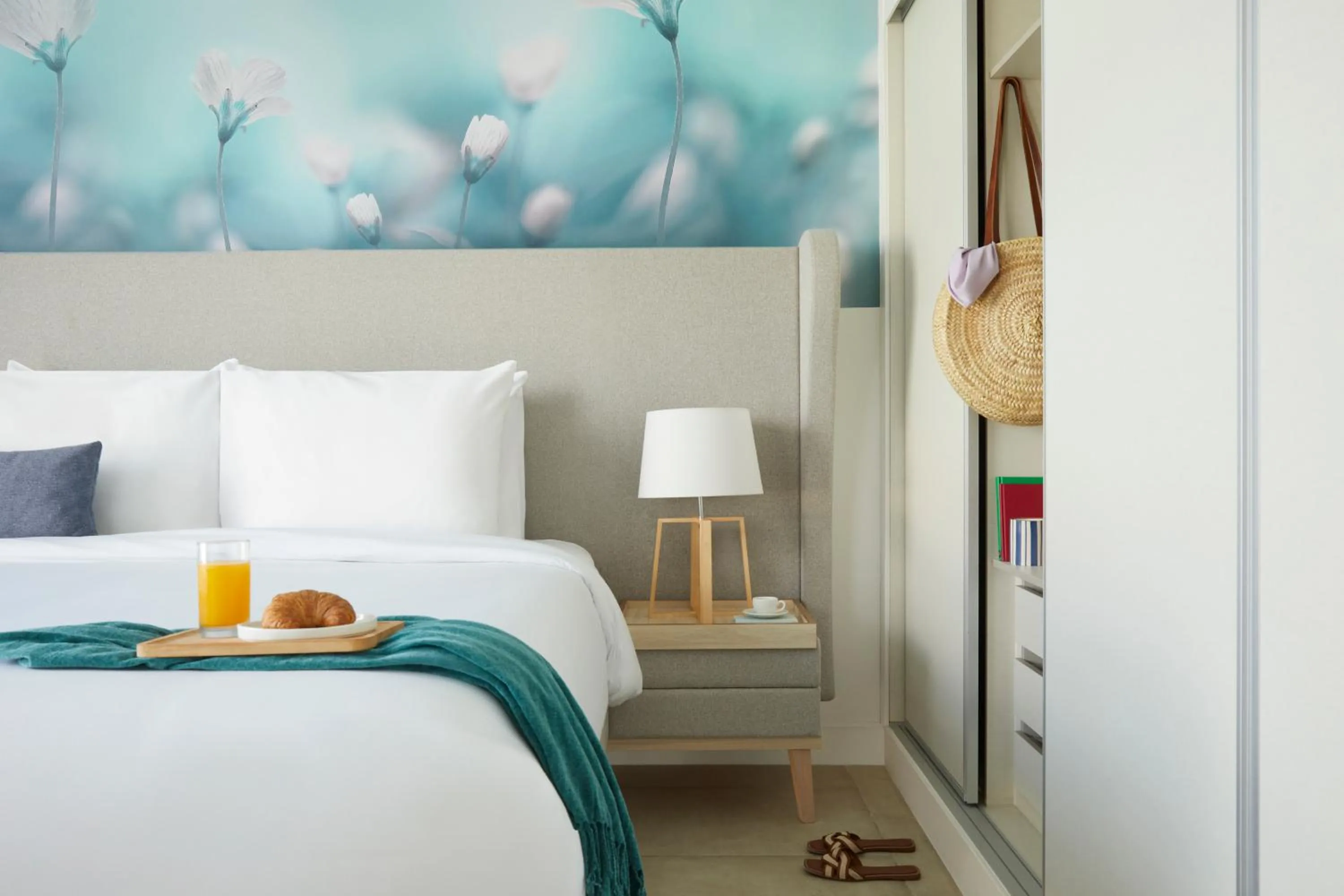 Bed in Radisson Blu Aruba