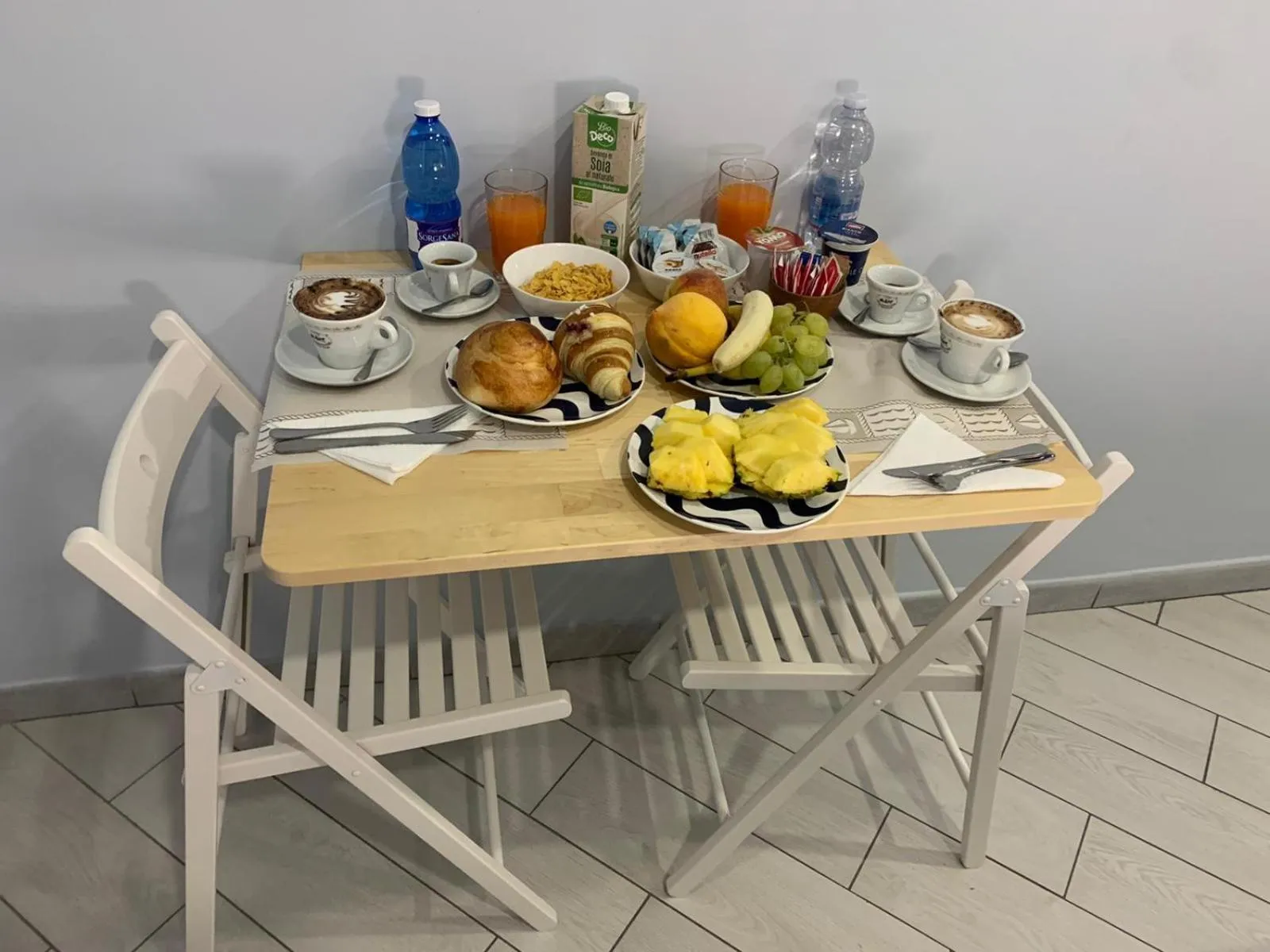 Food and drinks in DUOMO 152 NAPOLI