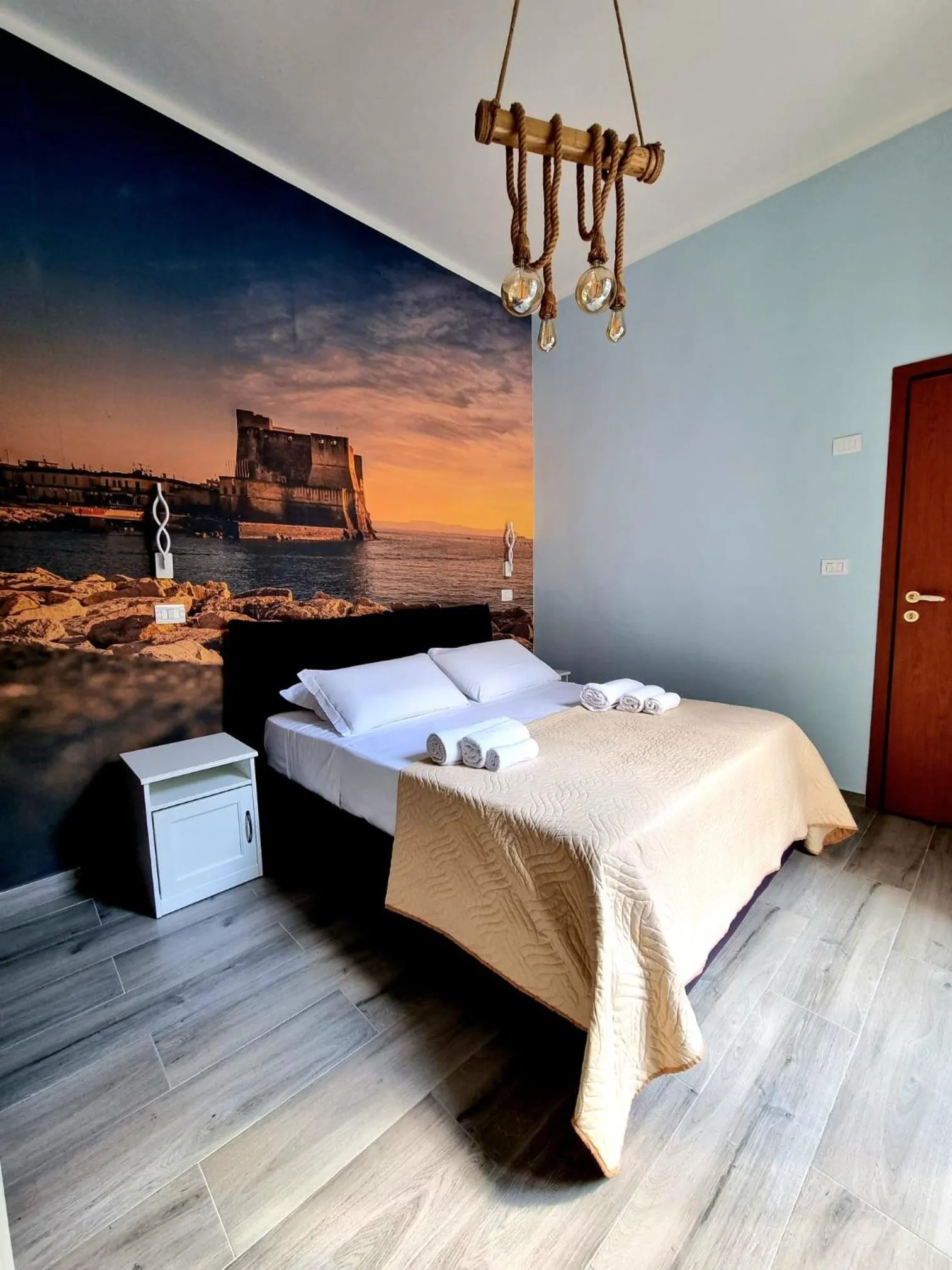 Bed in DUOMO 152 NAPOLI