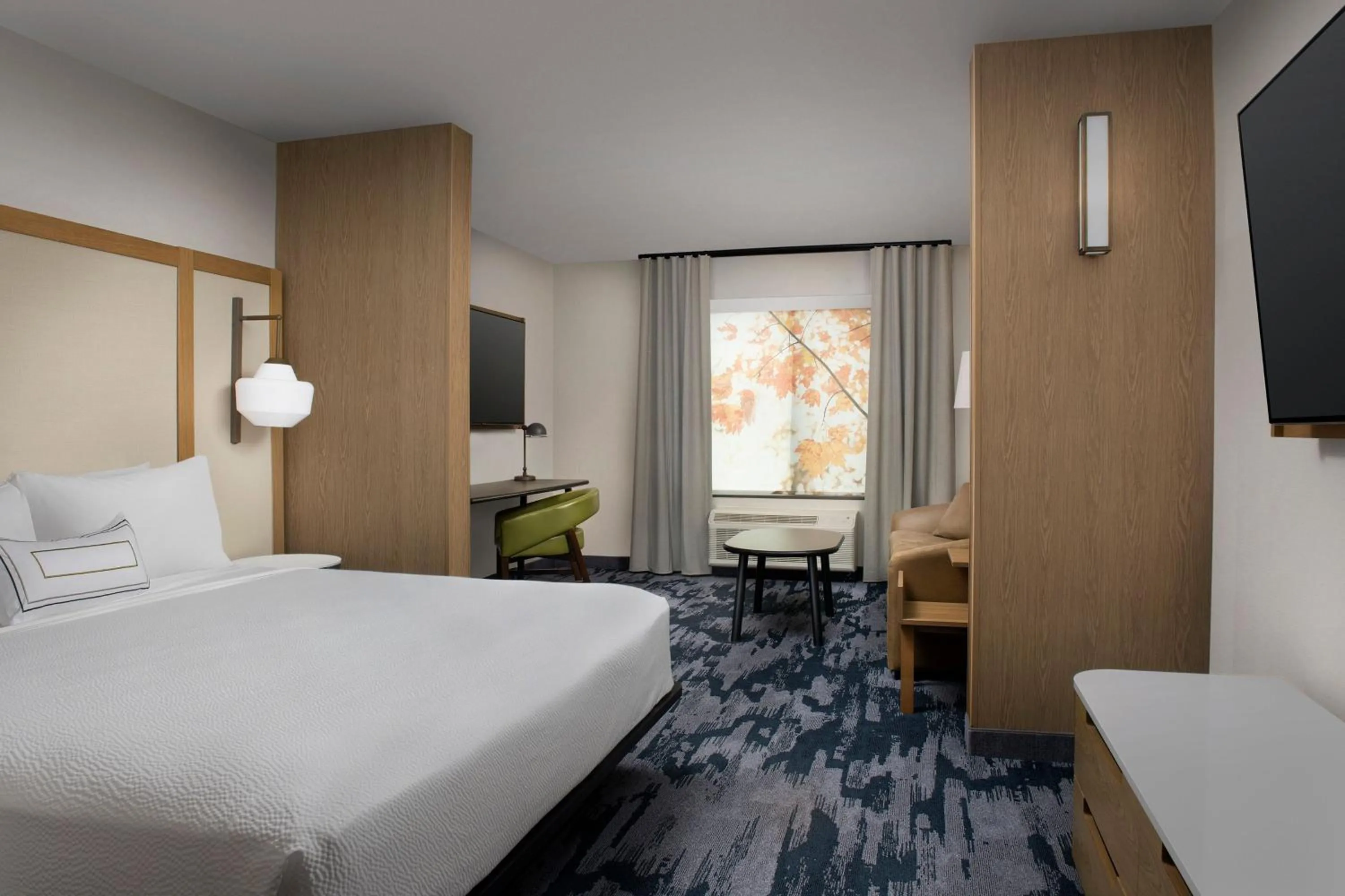 Bedroom, Bed in Fairfield by Marriott Inn & Suites Aberdeen