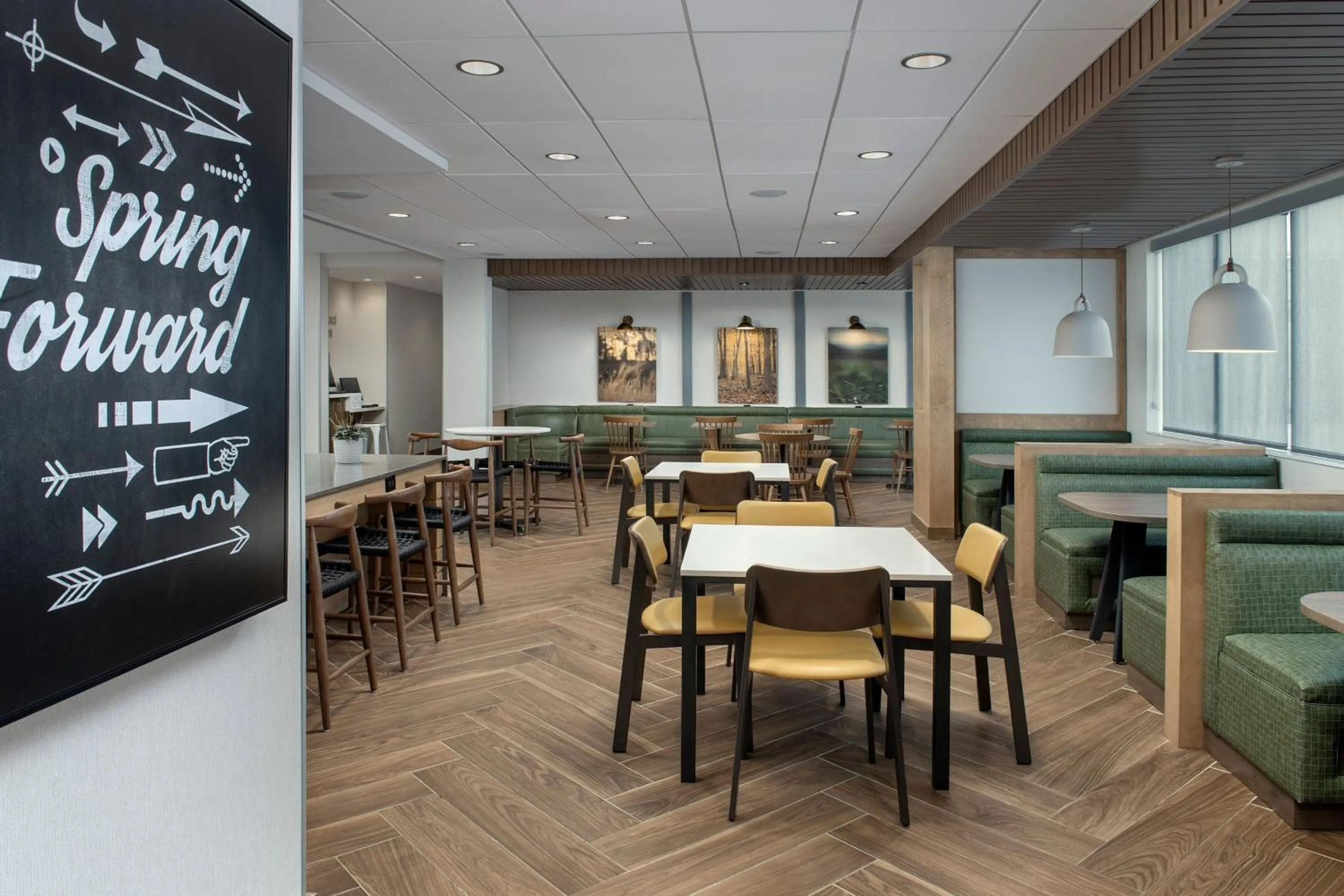 Breakfast in Fairfield by Marriott Inn & Suites Aberdeen