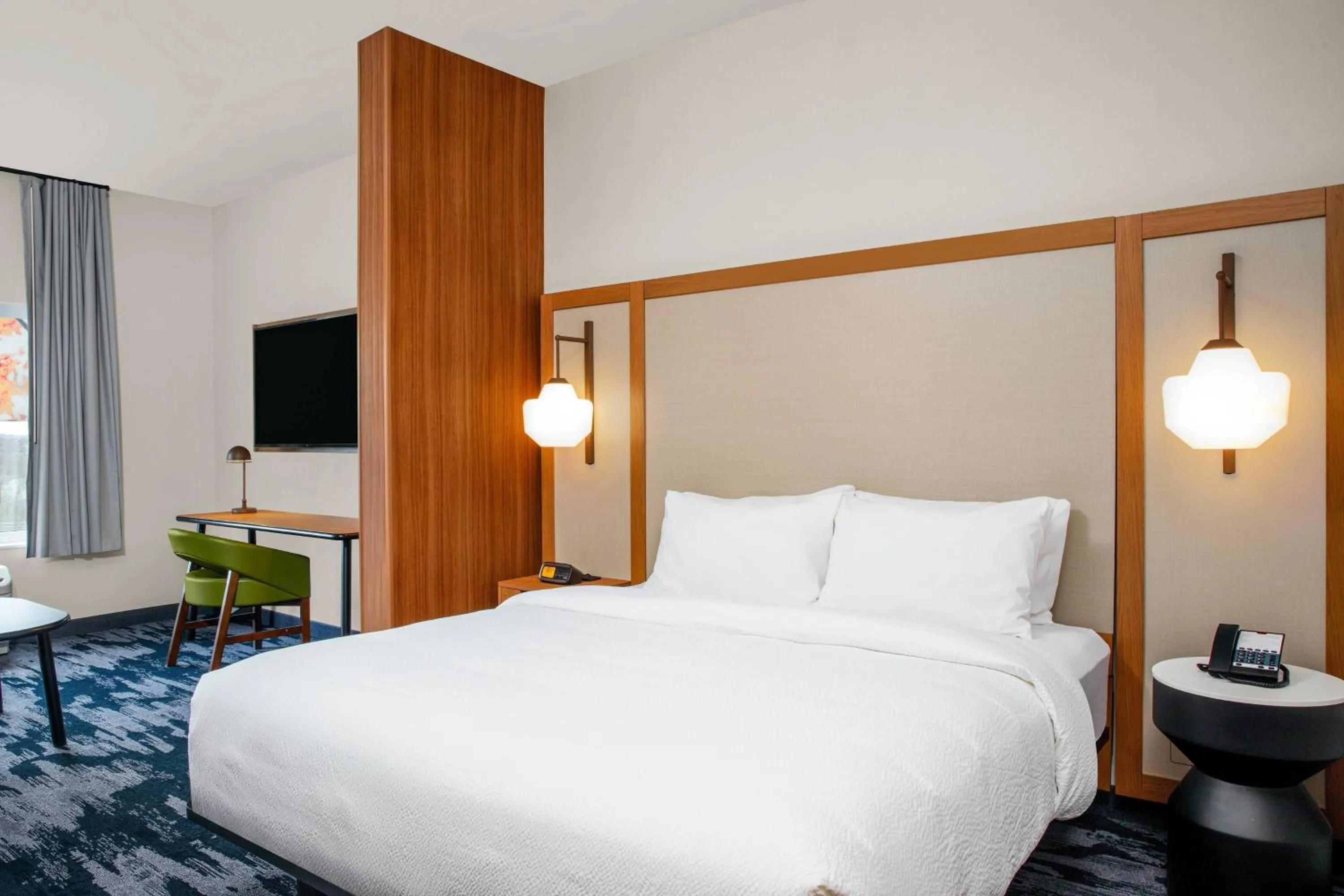 Bedroom, Bed in Fairfield by Marriott Inn & Suites Harrisburg West/Mechanicsburg