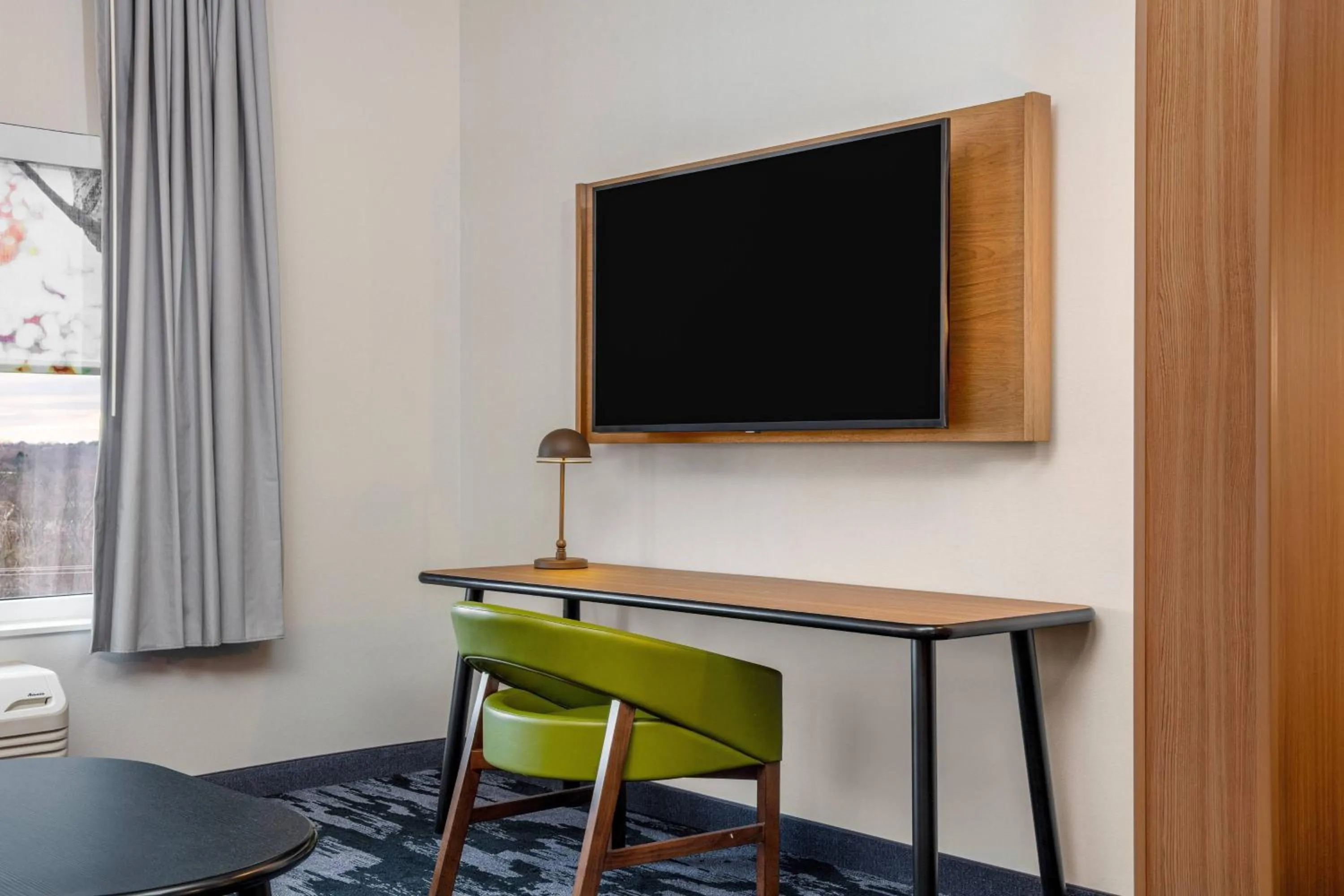 Bedroom in Fairfield by Marriott Inn & Suites Harrisburg West/Mechanicsburg