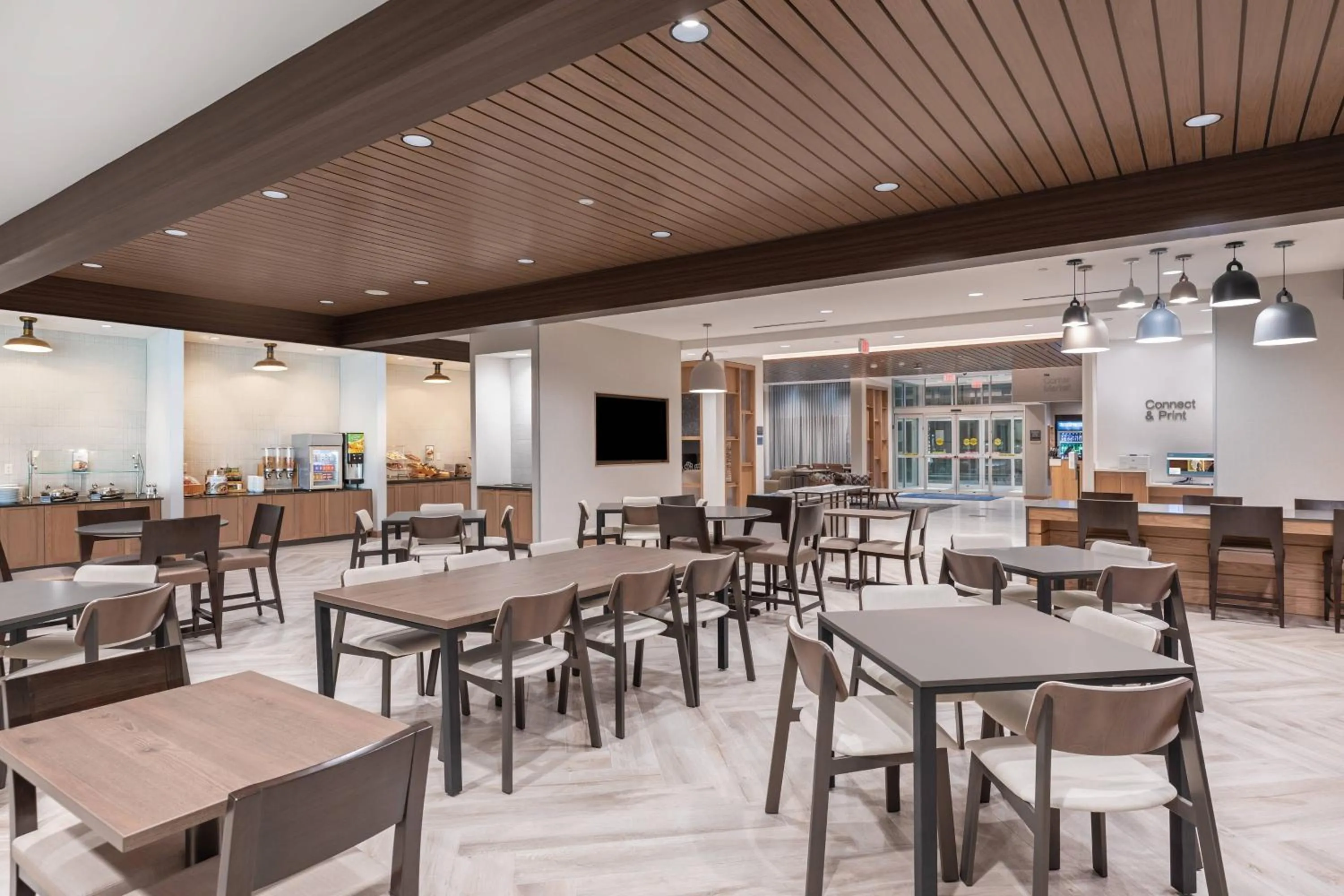 Lounge or bar in Fairfield Inn & Suites Houston Memorial City Area