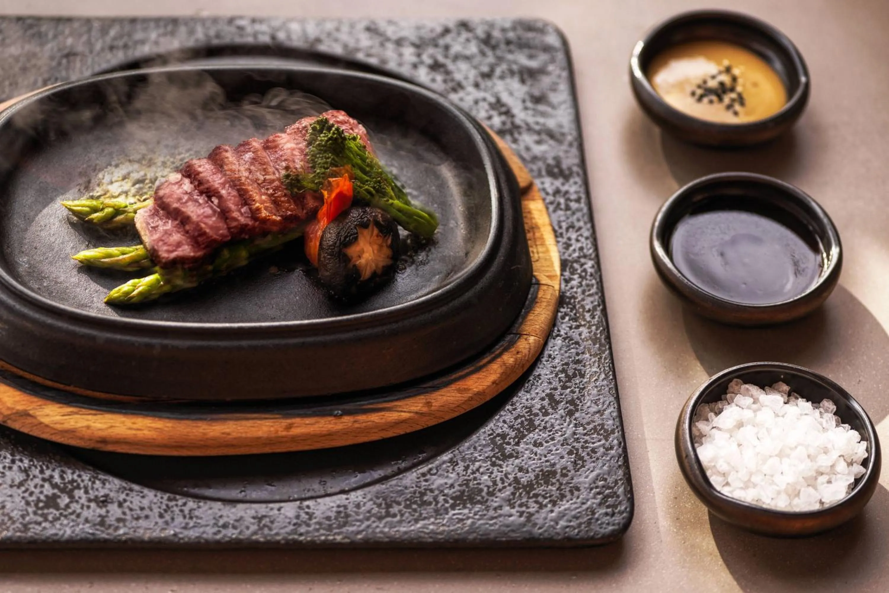 Restaurant/places to eat in The Ritz-Carlton Maldives, Fari Islands