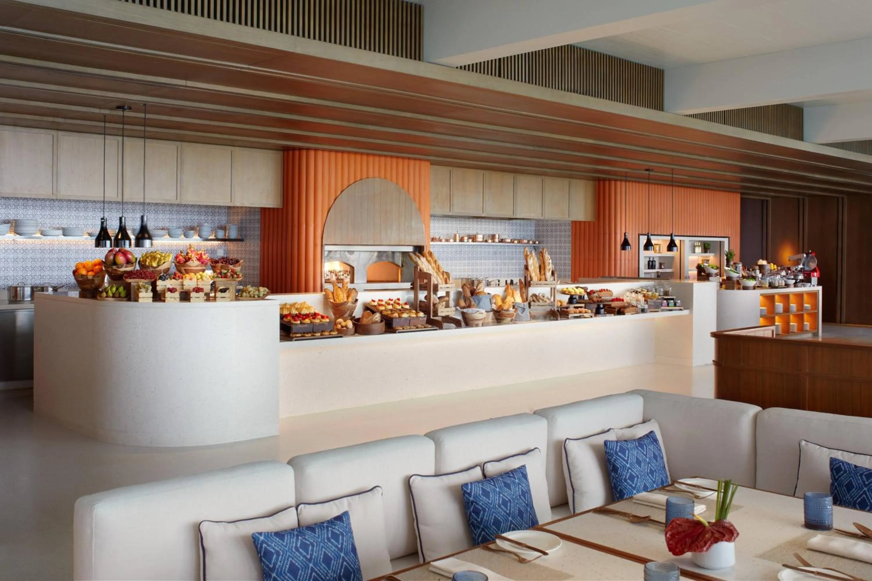 Breakfast in The Ritz-Carlton Maldives, Fari Islands
