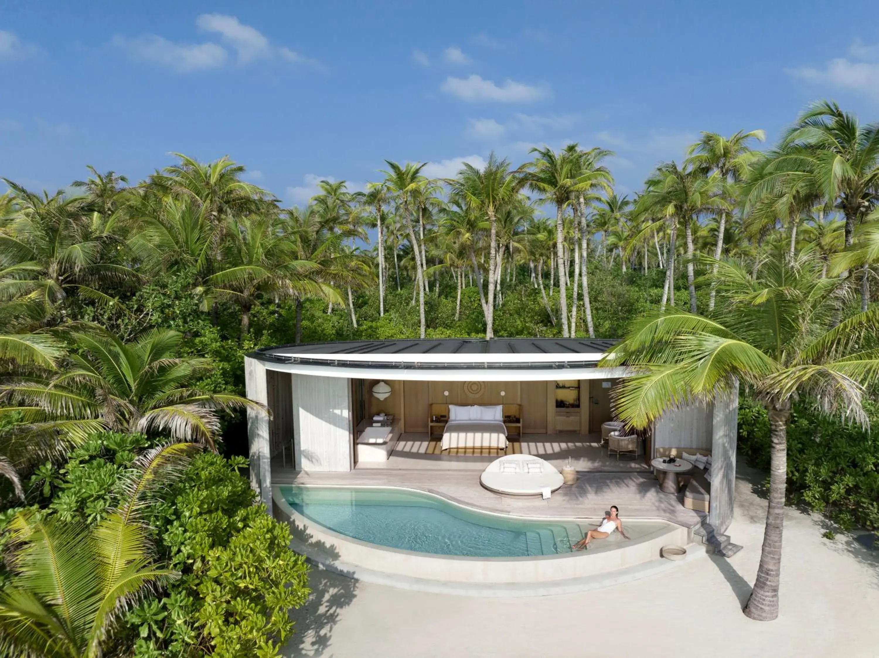 Beach Pool Villa in The Ritz-Carlton Maldives, Fari Islands Beach Pool Villa in The Ritz-Carlton Maldives, Fari Islands