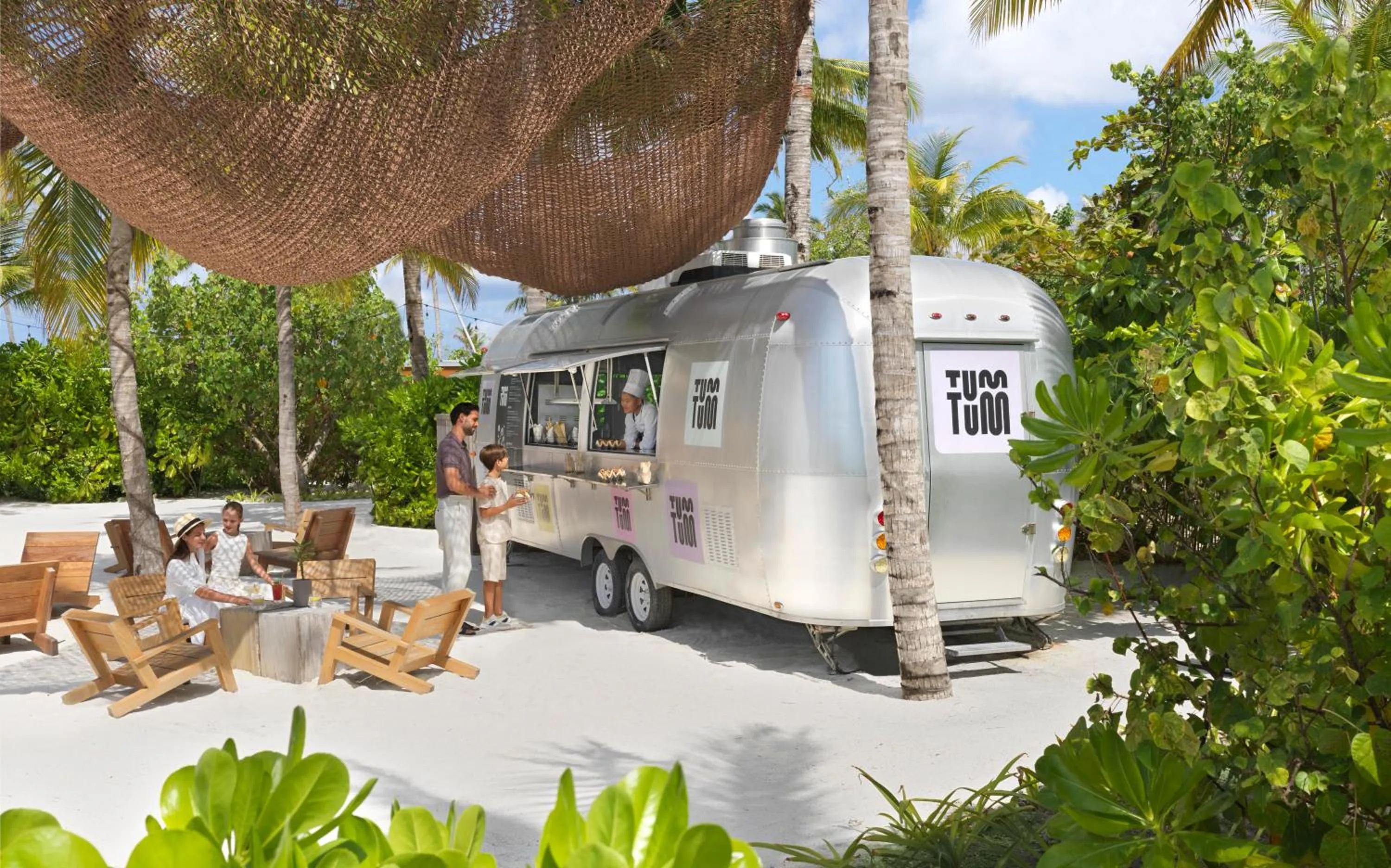 Food in The Ritz-Carlton Maldives, Fari Islands