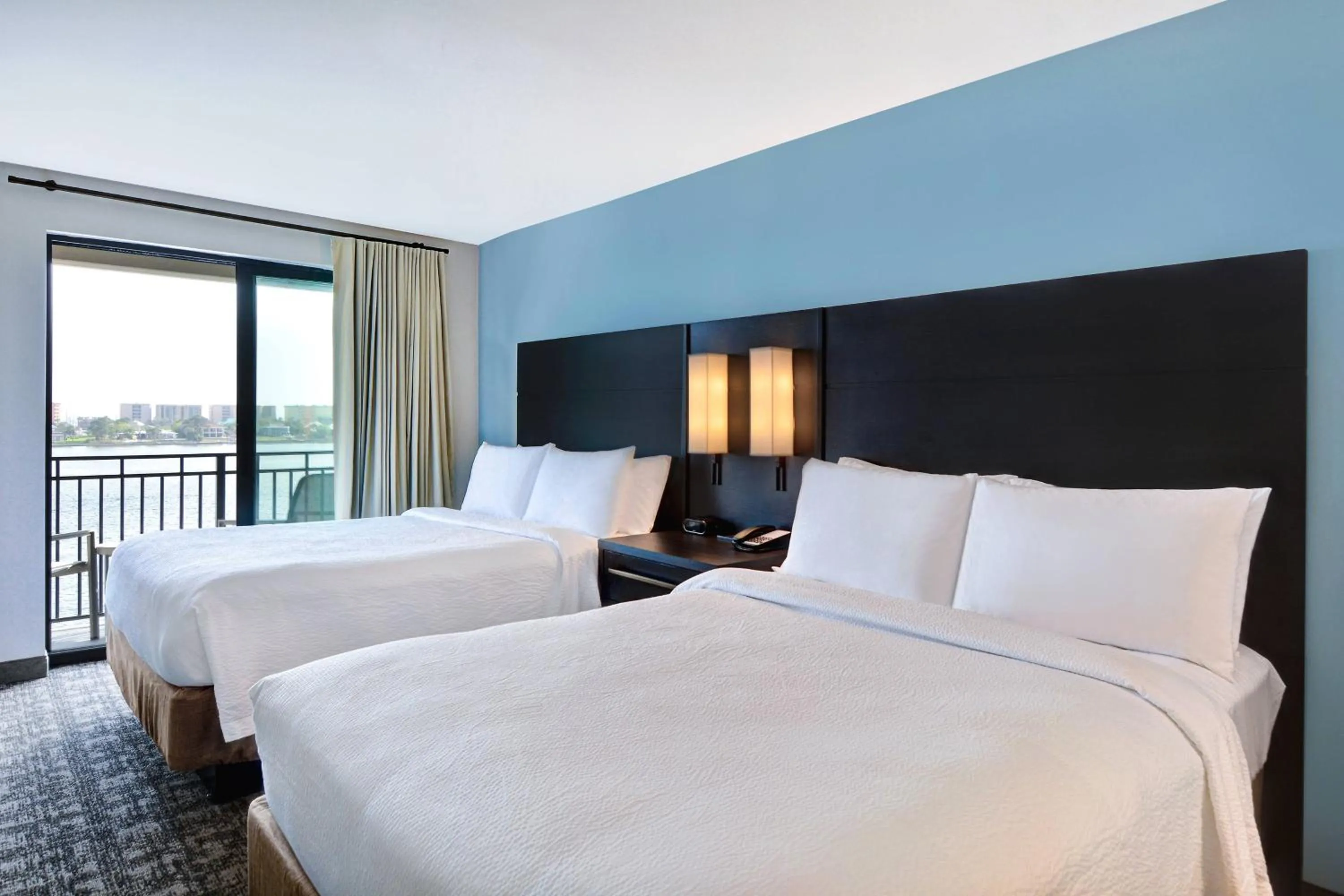 Photo of the whole room, Bed in Residence Inn by Marriott Fort Walton Beach